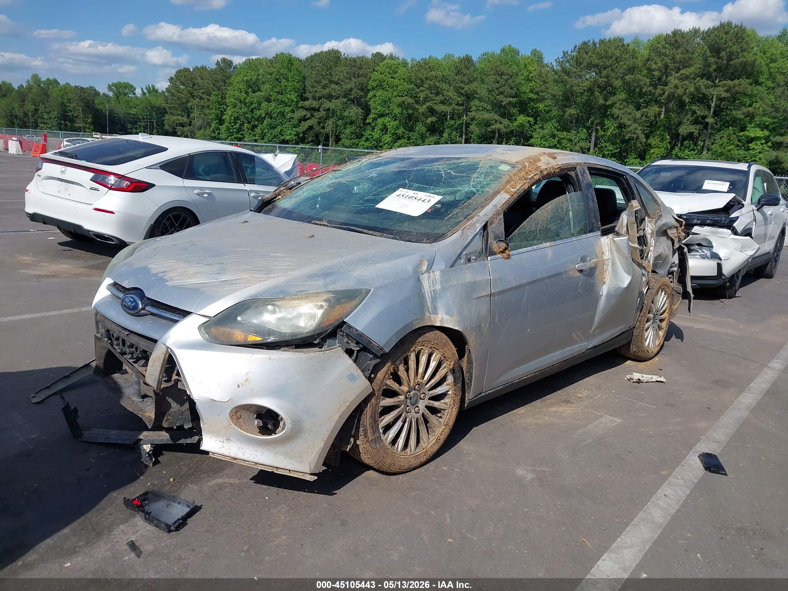 2012 Ford Focus Titanium Silver vin: 1FAHP3J23CL479846