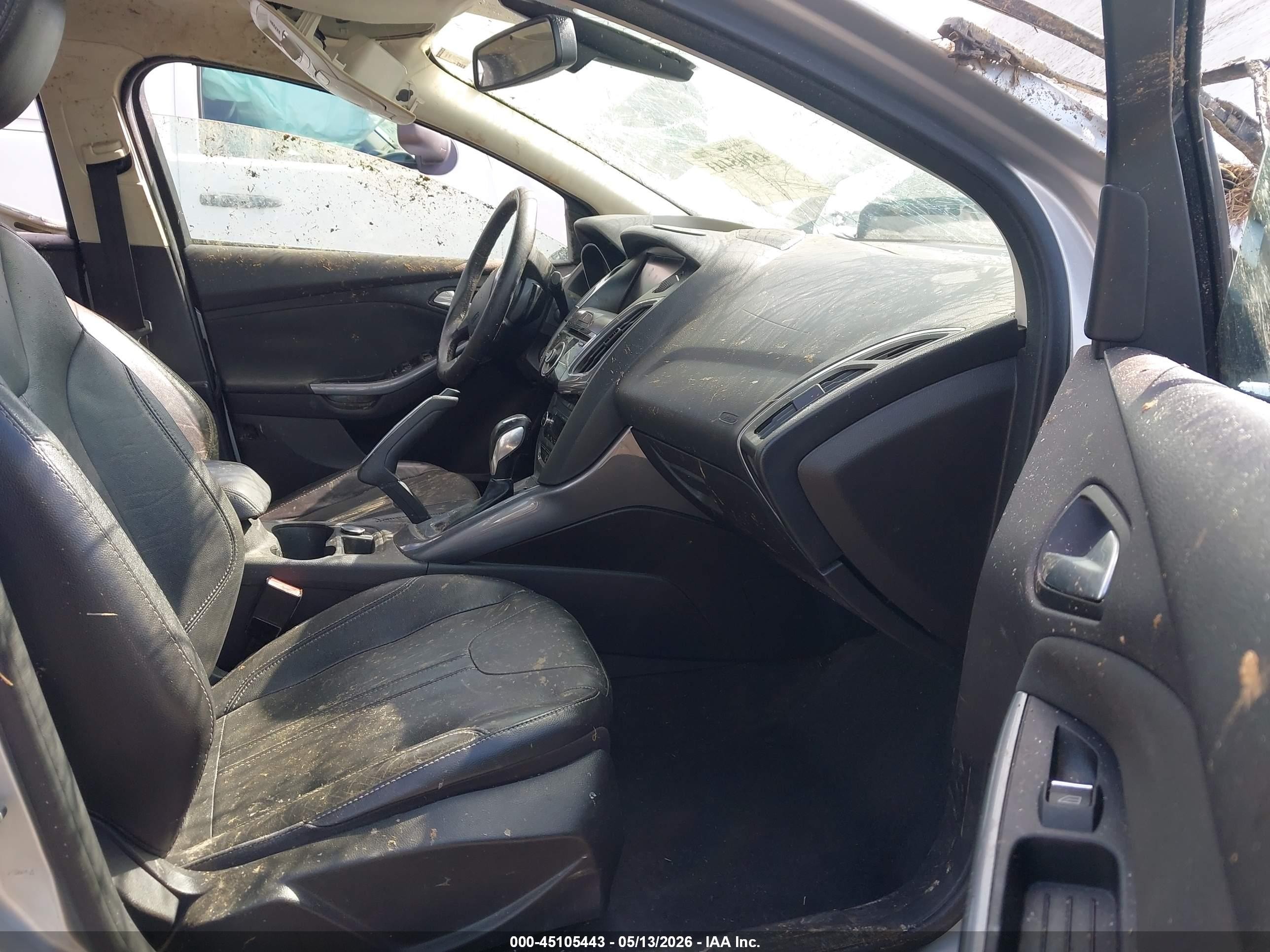 2012 Ford Focus Titanium Silver vin: 1FAHP3J23CL479846