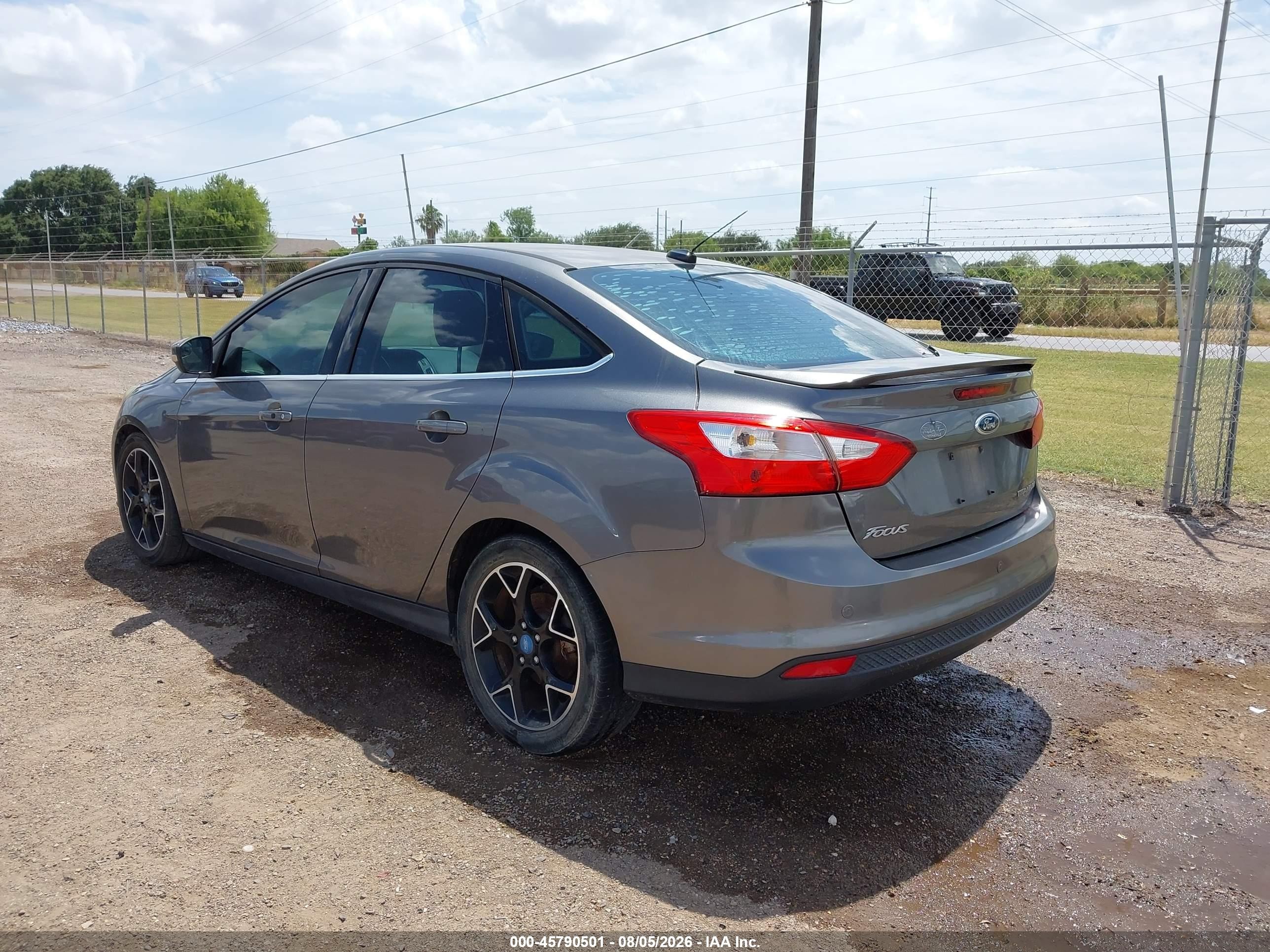 2012 Ford Focus Titanium Gray vin: 1FAHP3J24CL104869