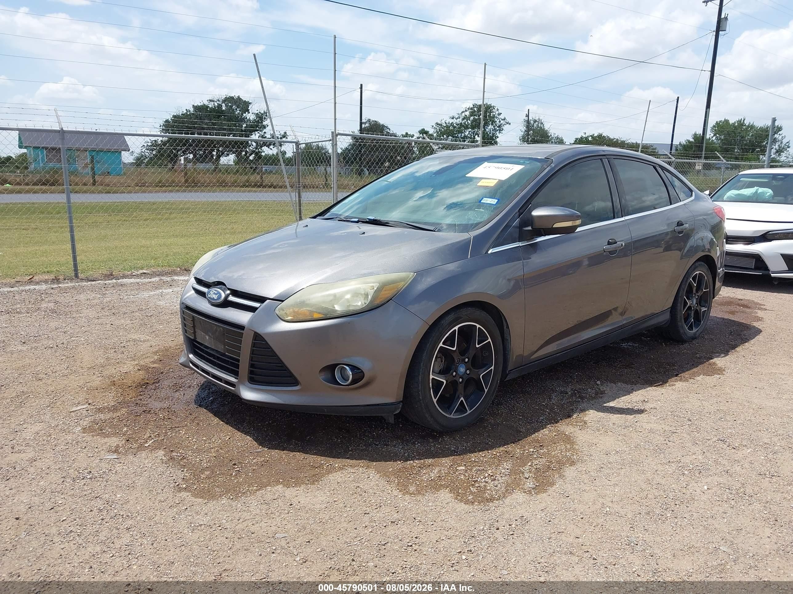 2012 Ford Focus Titanium Gray vin: 1FAHP3J24CL104869