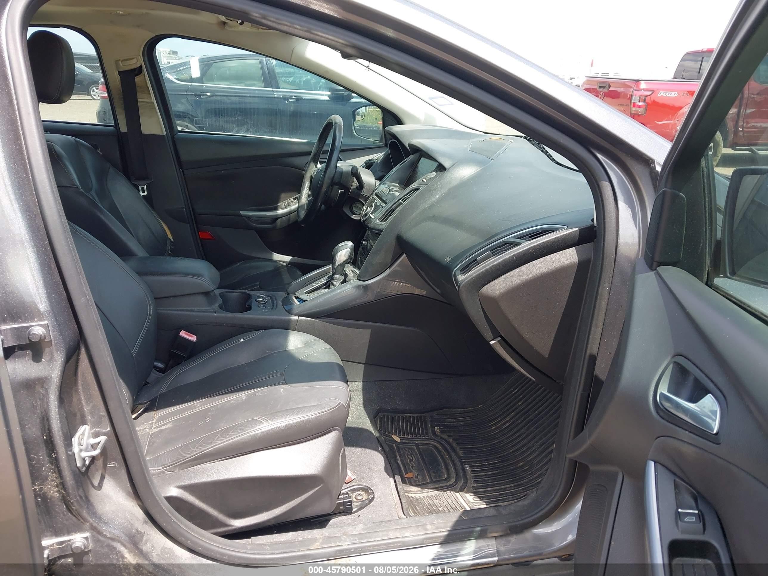 2012 Ford Focus Titanium Gray vin: 1FAHP3J24CL104869