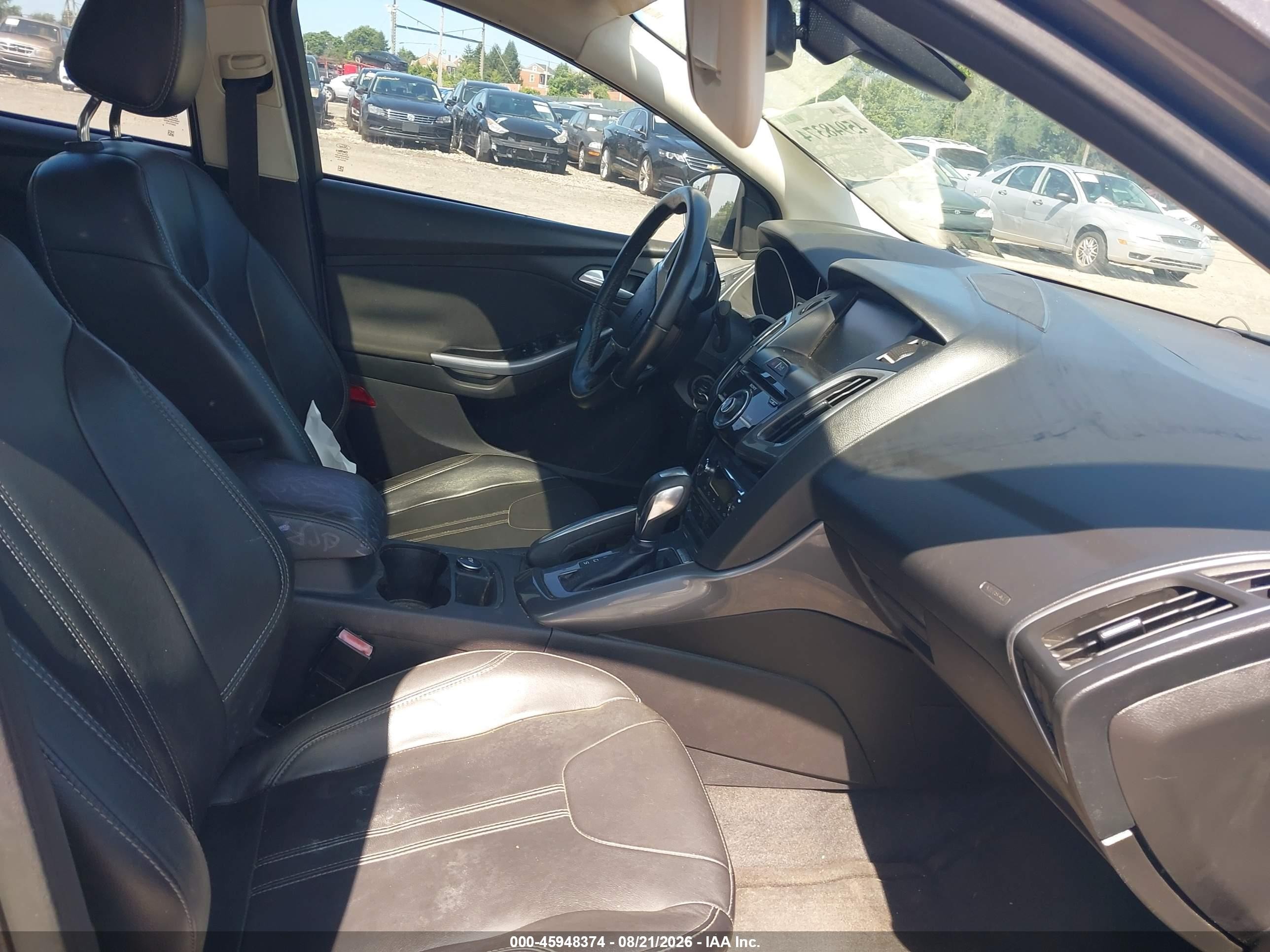 2012 Ford Focus Titanium Gray vin: 1FAHP3J24CL195366