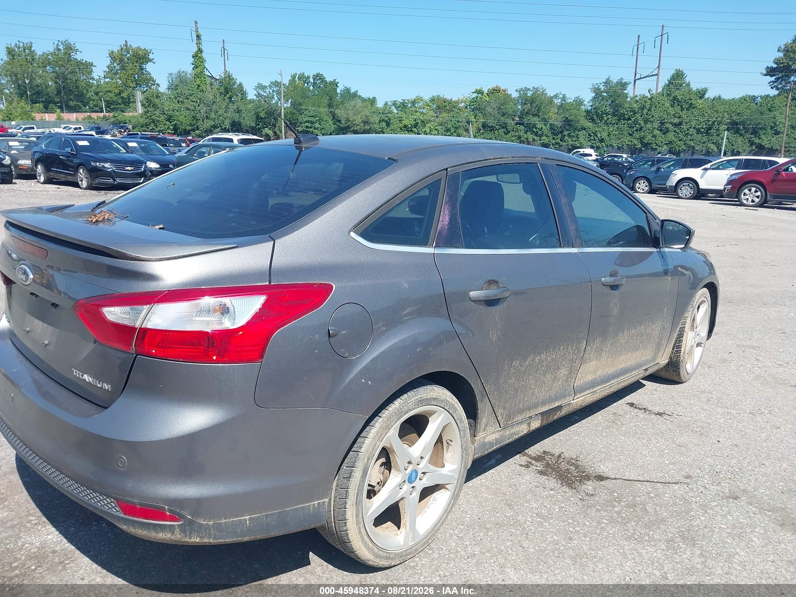 2012 Ford Focus Titanium Gray vin: 1FAHP3J24CL195366
