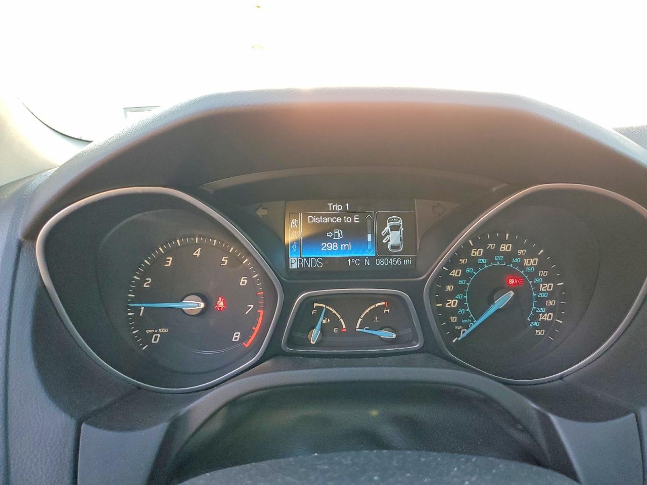 2012 Ford Focus Titanium White vin: 1FAHP3J26CL276143