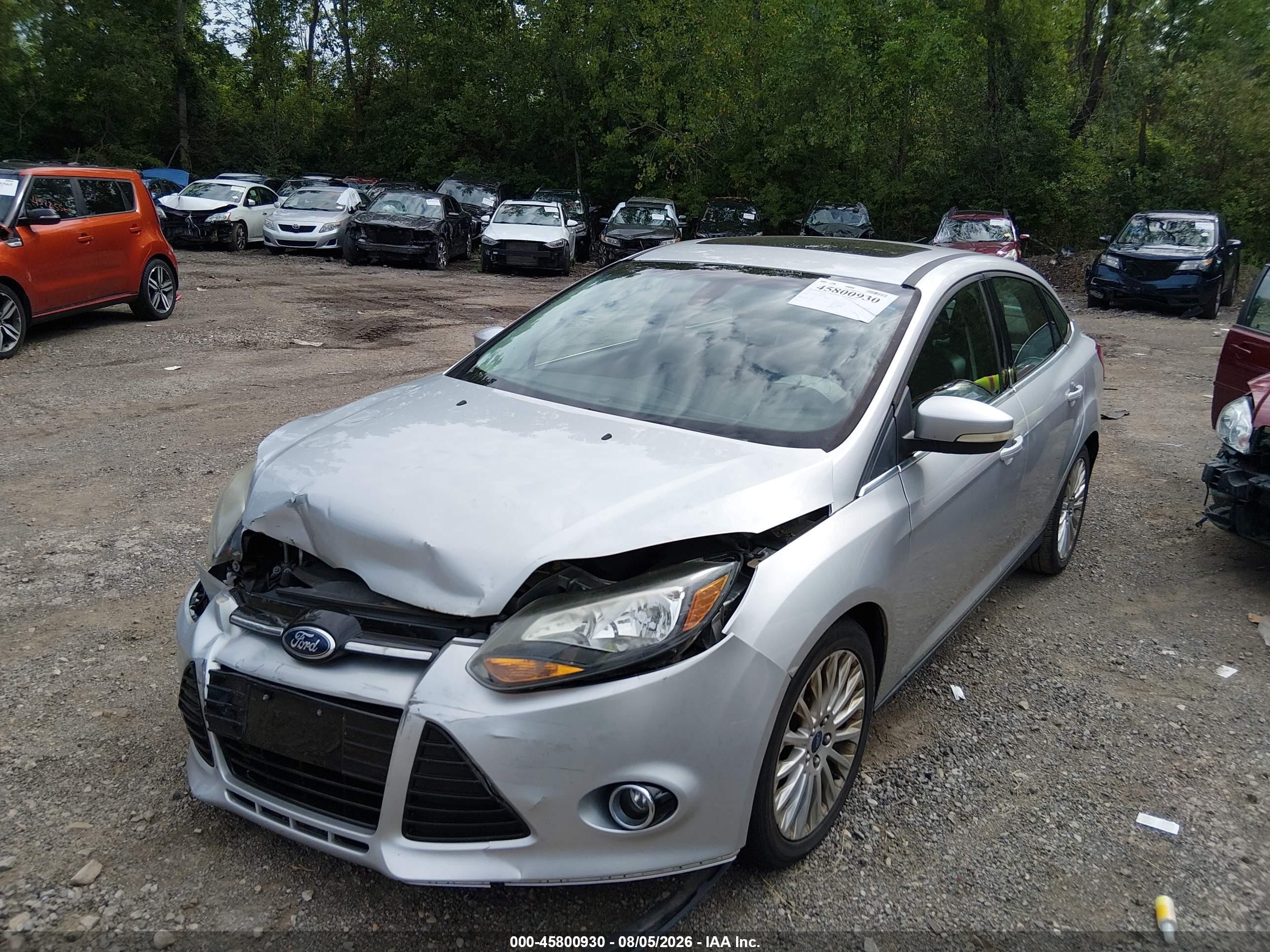 2012 Ford Focus Titanium Silver vin: 1FAHP3J26CL447750
