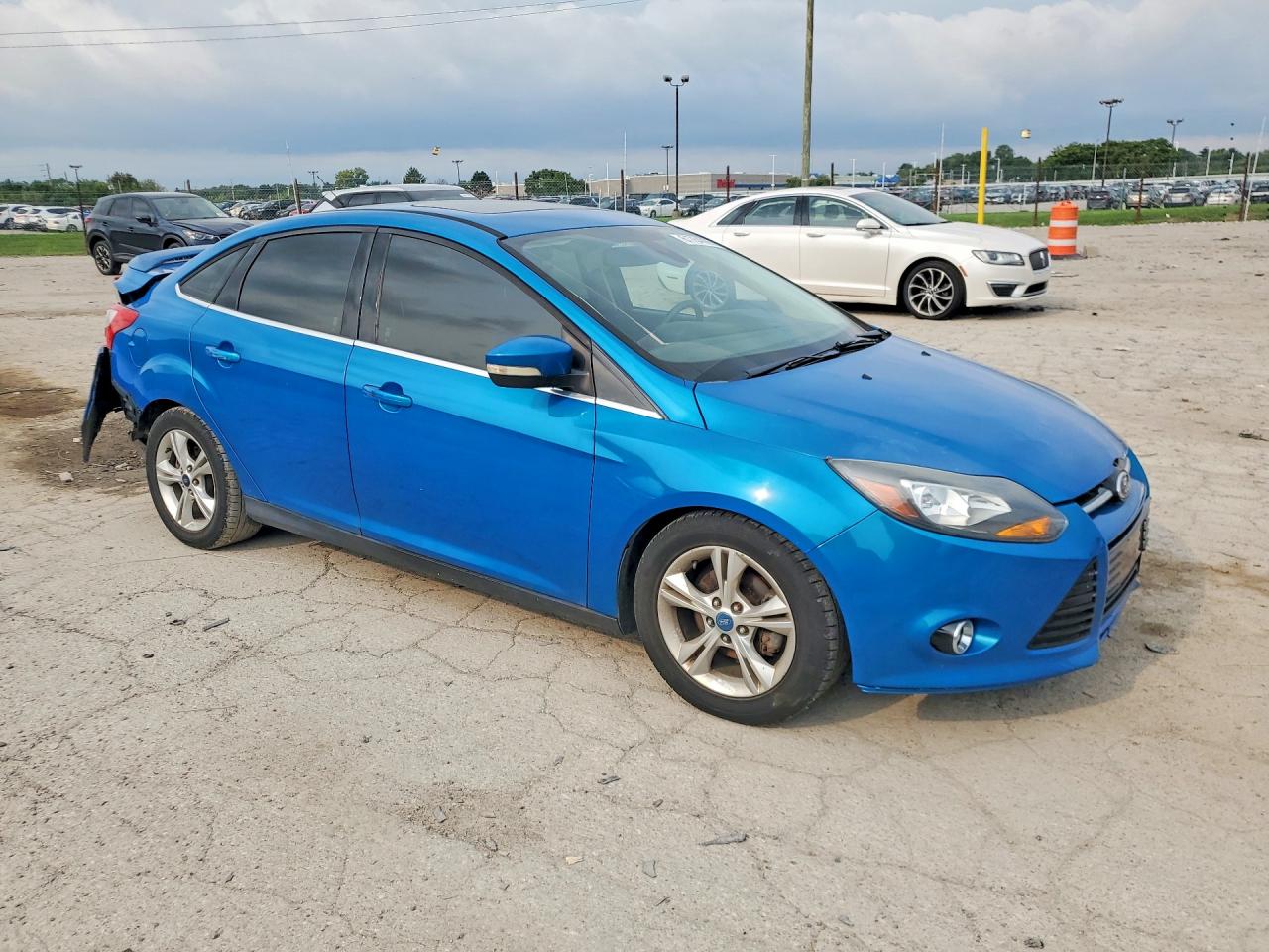 2012 Ford Focus Titanium Blue vin: 1FAHP3J28CL188713