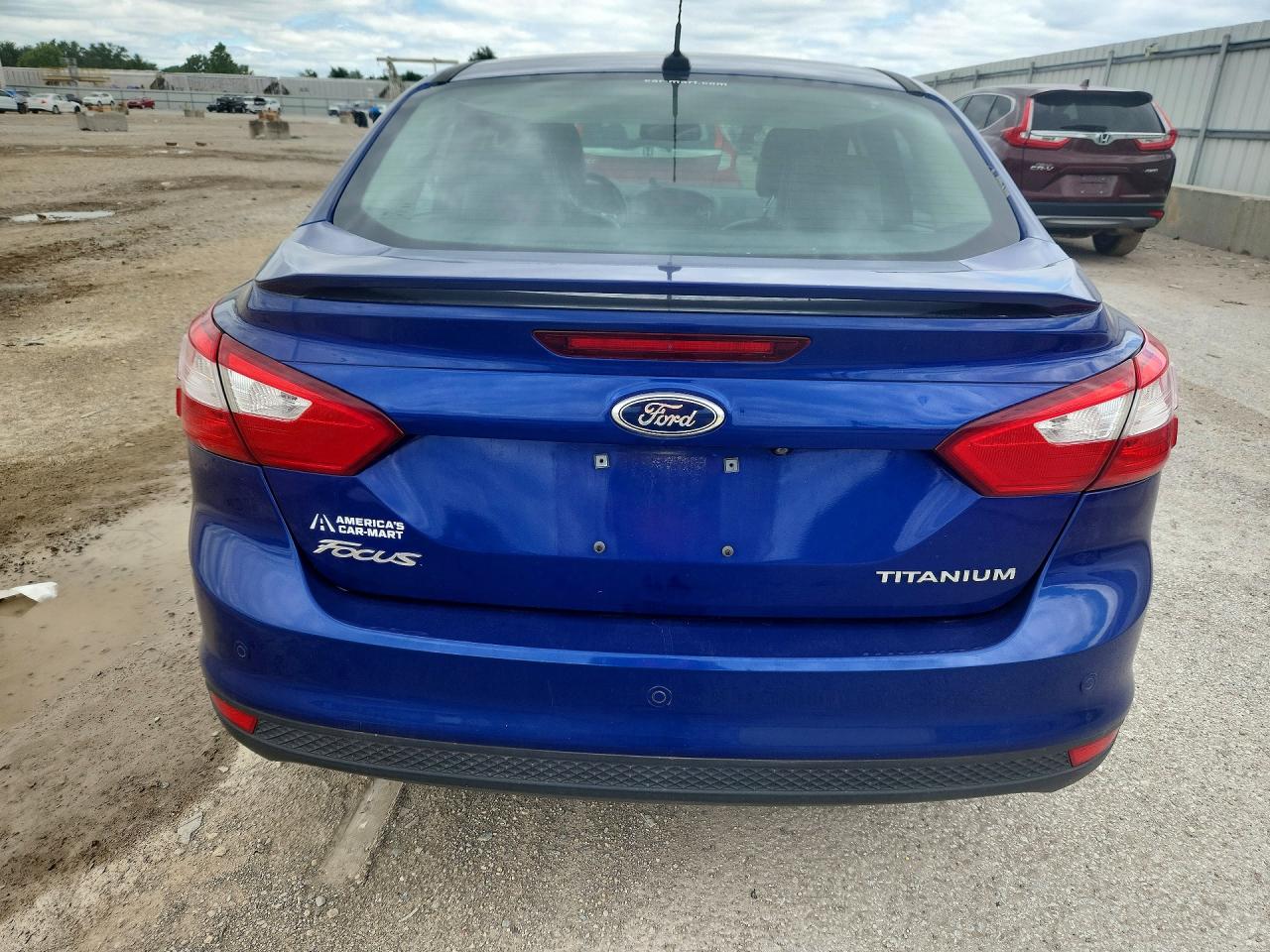 2012 Ford Focus Titanium Blue vin: 1FAHP3J2XCL343276