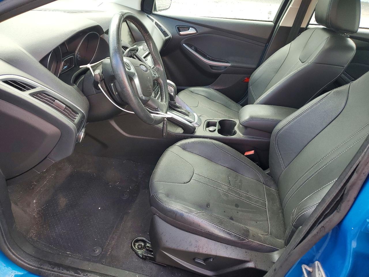 2012 Ford Focus Titanium Blue vin: 1FAHP3J2XCL390615