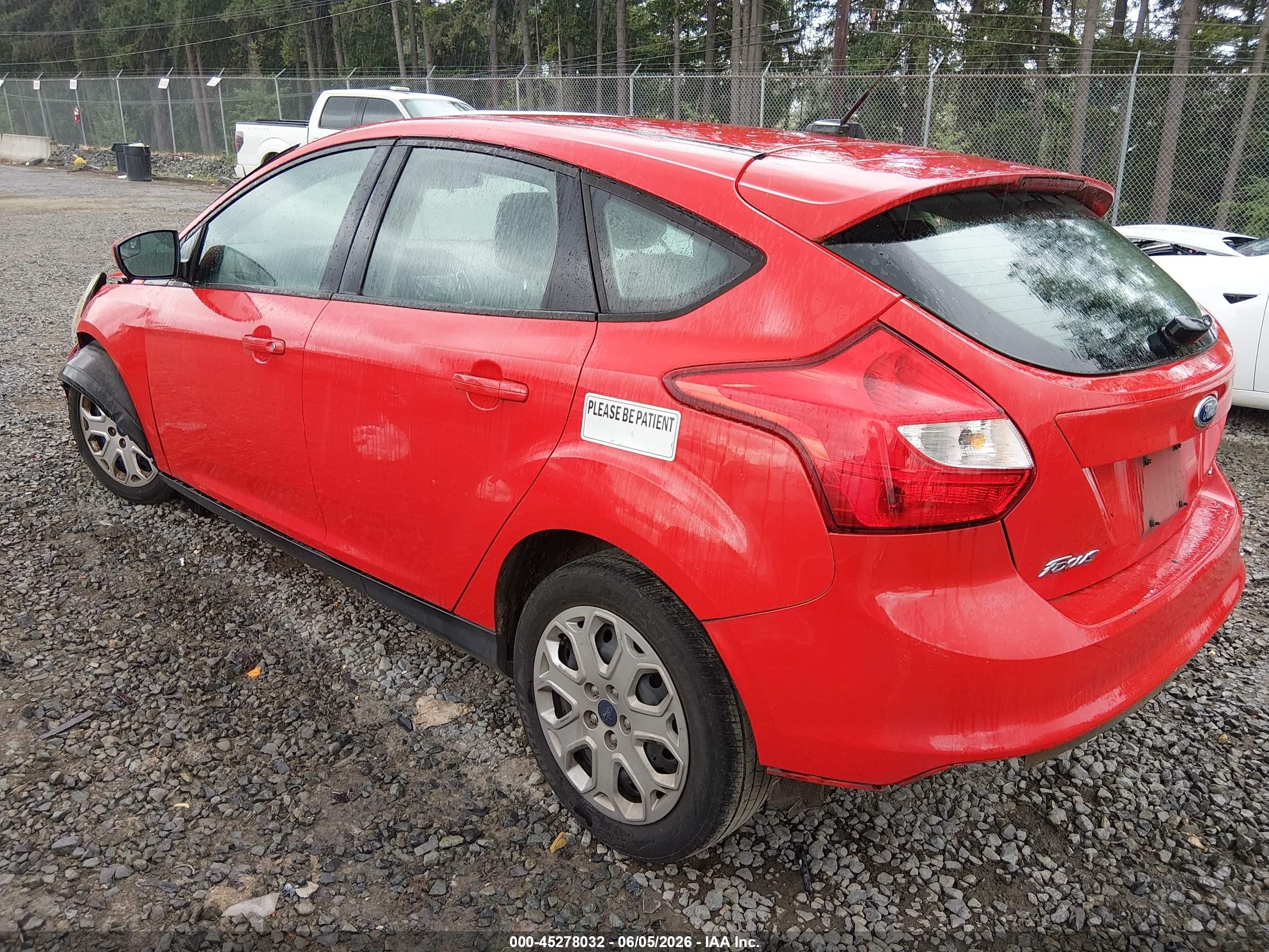 2012 Ford Focus Se Red vin: 1FAHP3K20CL176201
