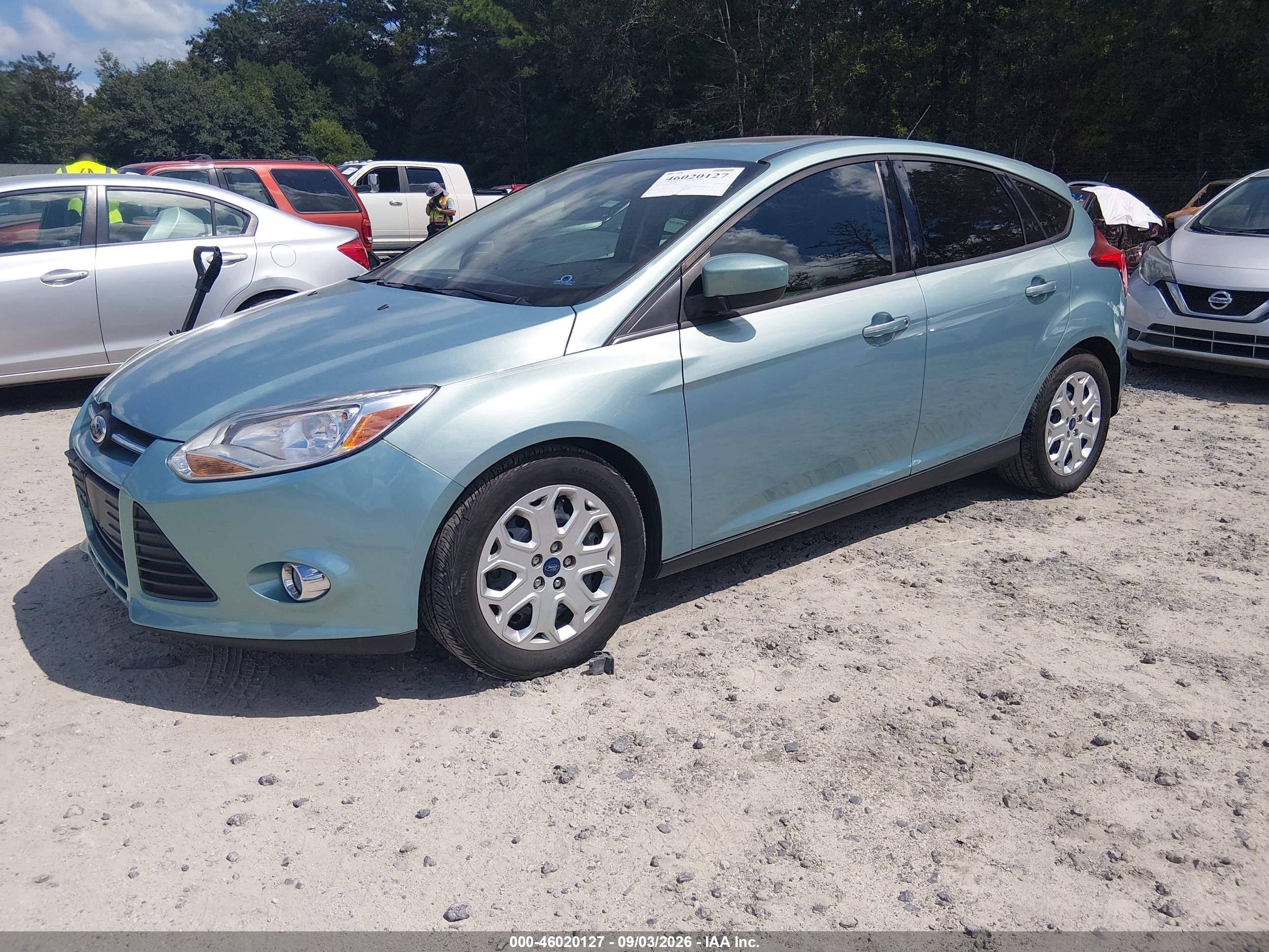 2012 Ford Focus Se Light Blue vin: 1FAHP3K20CL182712