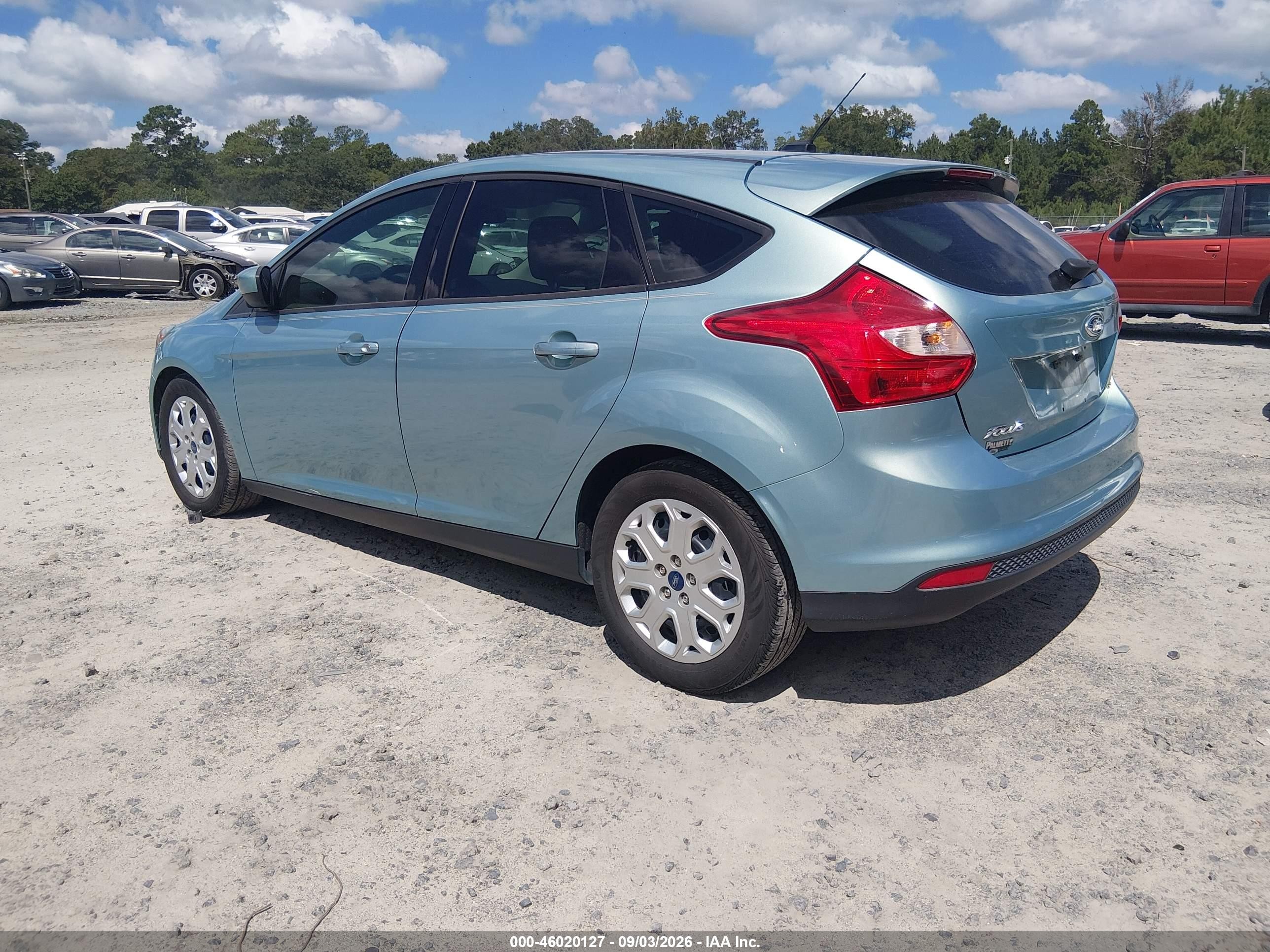 2012 Ford Focus Se Light Blue vin: 1FAHP3K20CL182712