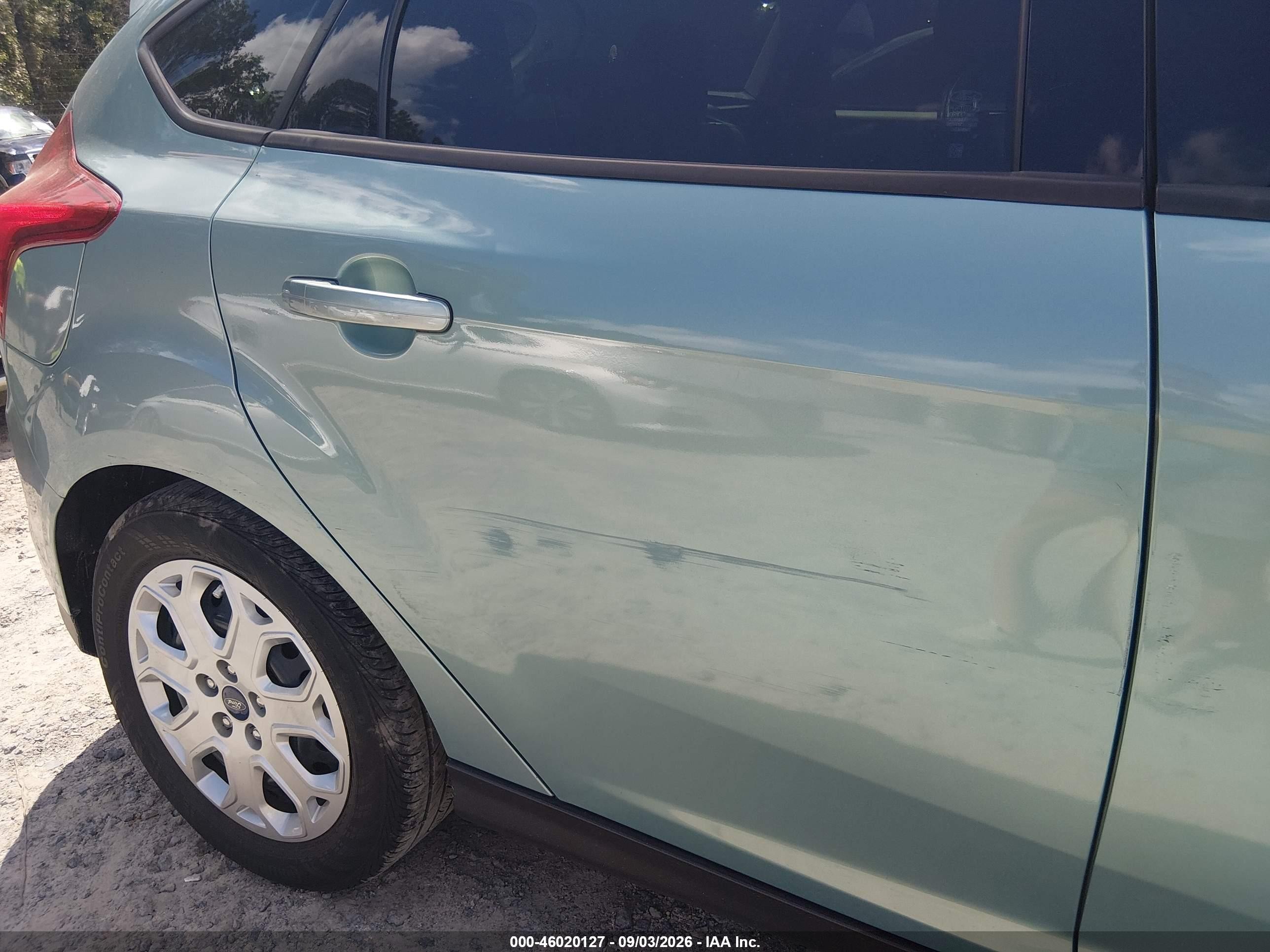2012 Ford Focus Se Light Blue vin: 1FAHP3K20CL182712