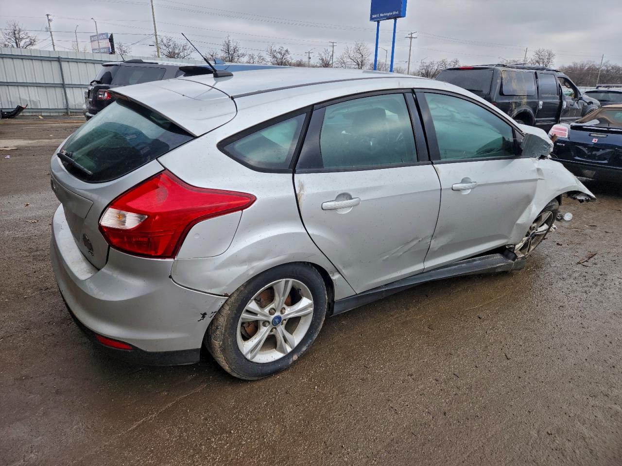 2012 Ford Focus Se Silver vin: 1FAHP3K20CL297293