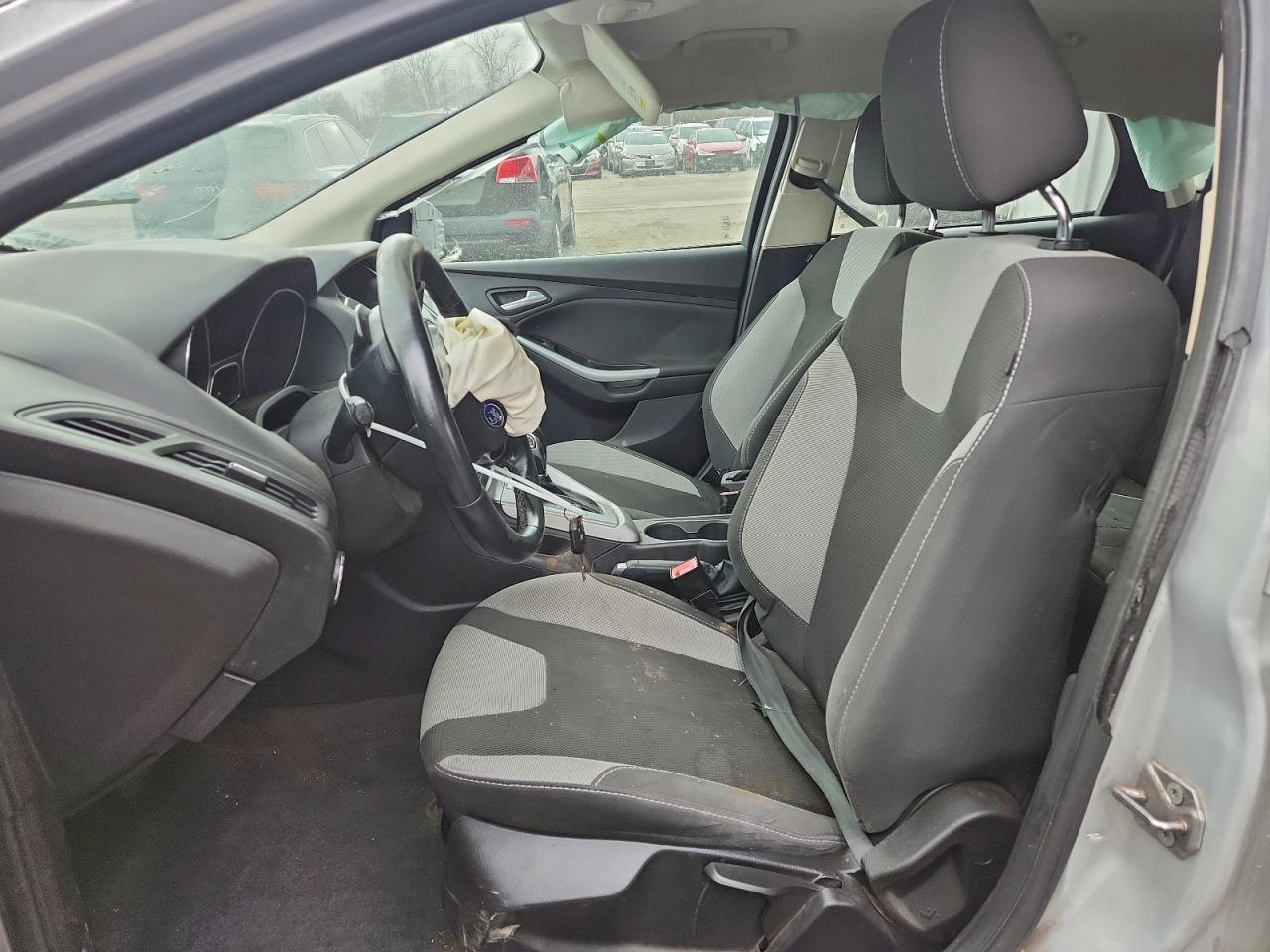 2012 Ford Focus Se Silver vin: 1FAHP3K20CL297293