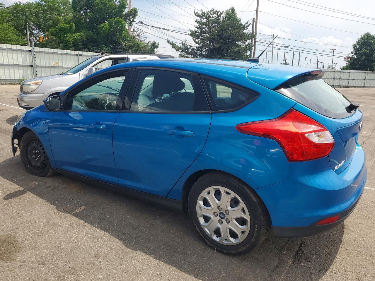 2012 Ford Focus Se Blue vin: 1FAHP3K20CL320572