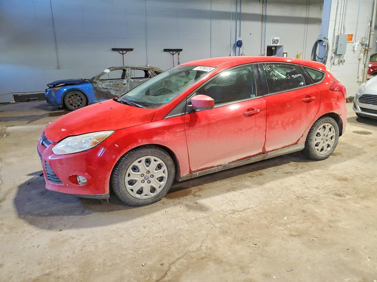2012 Ford Focus Se Red vin: 1FAHP3K20CL340353