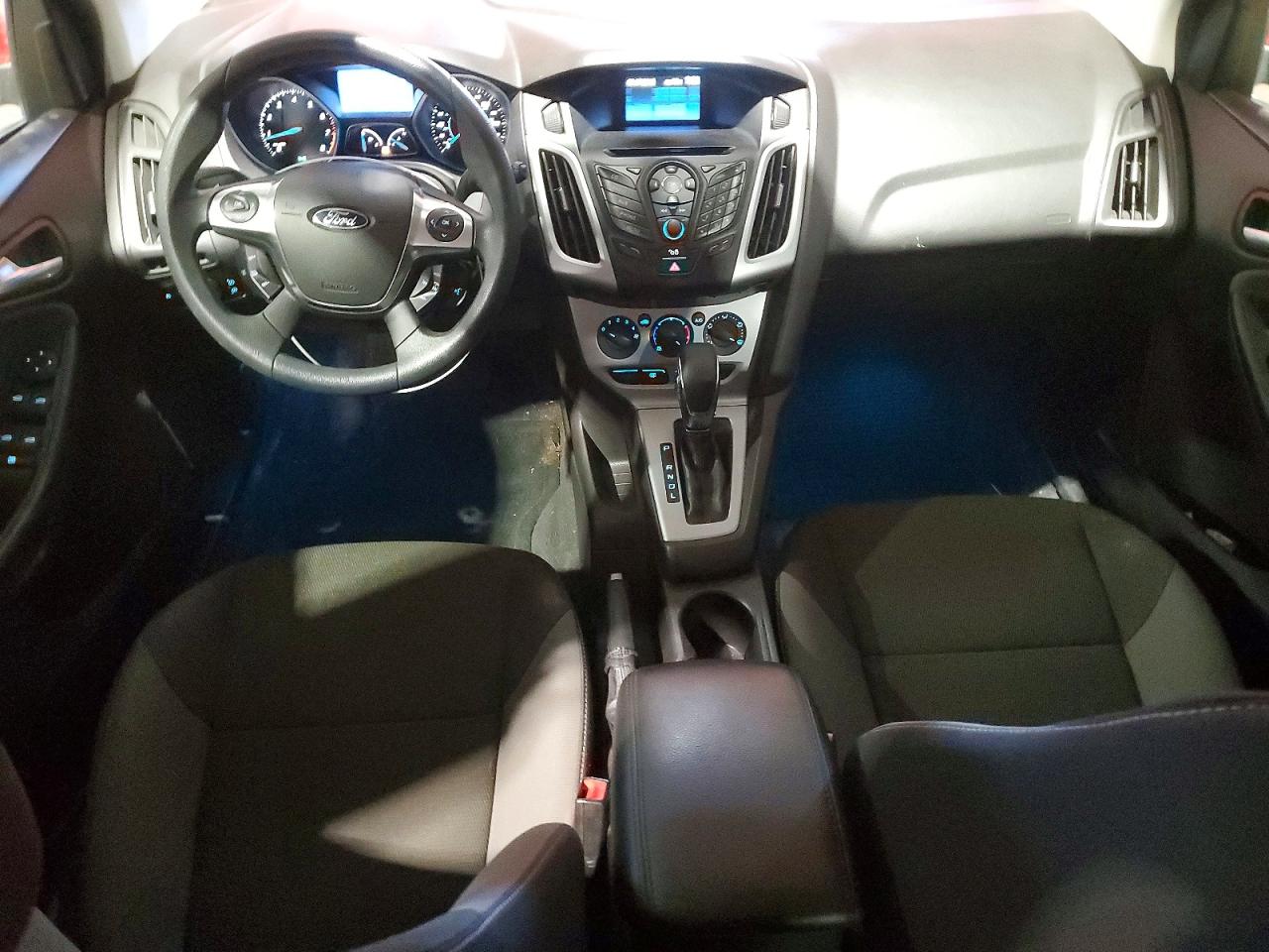 2012 Ford Focus Se Red vin: 1FAHP3K20CL340353