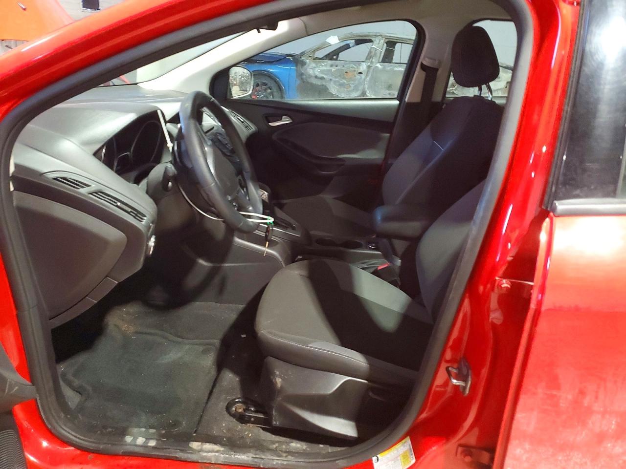 2012 Ford Focus Se Red vin: 1FAHP3K20CL340353
