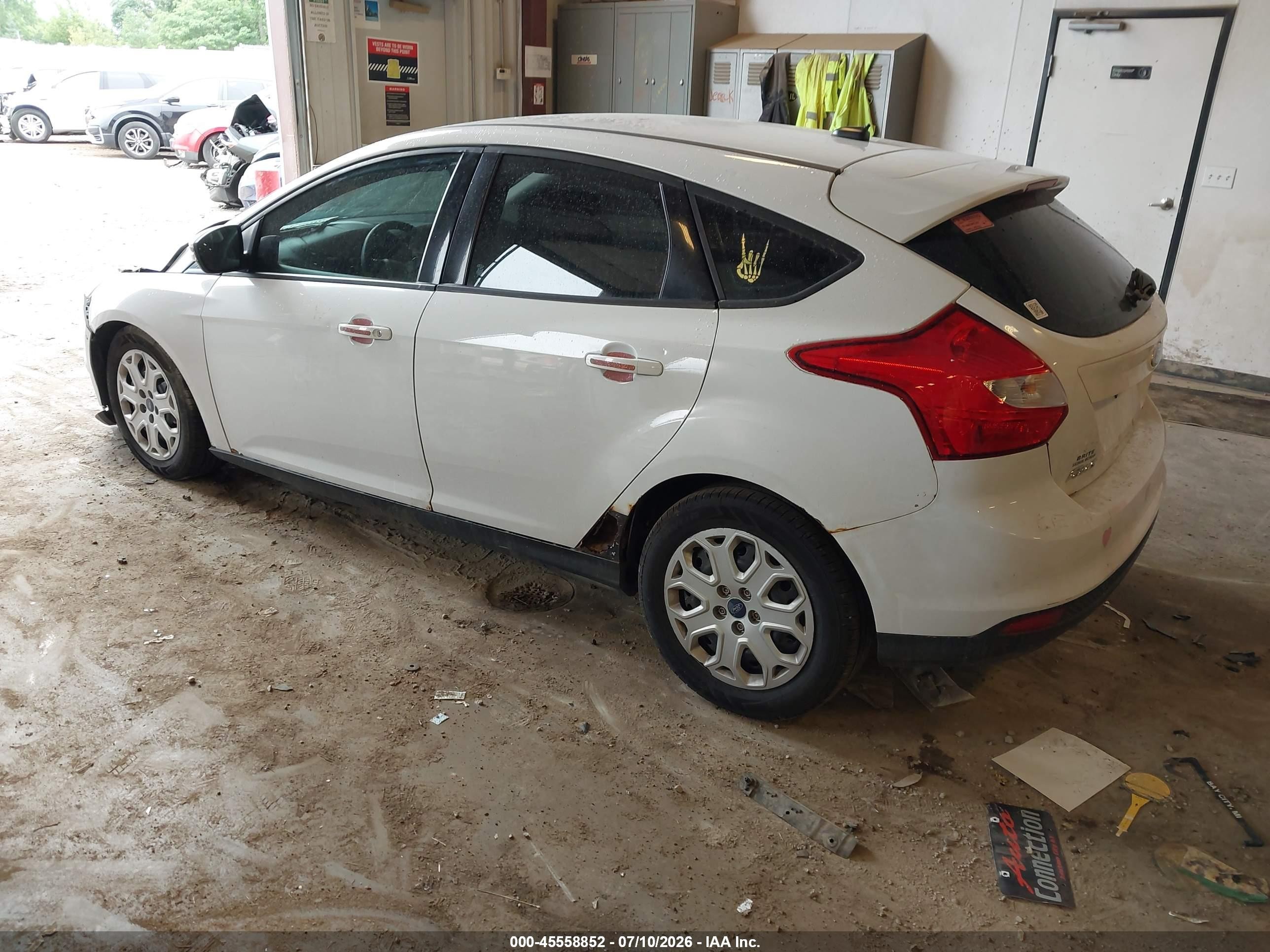 2012 Ford Focus Se White vin: 1FAHP3K20CL364412