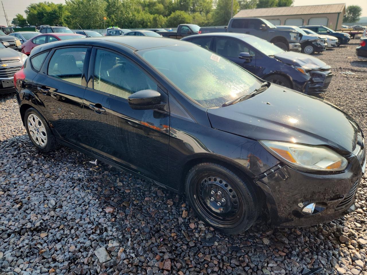 2012 Ford Focus Se Черный vin: 1FAHP3K21CL102219