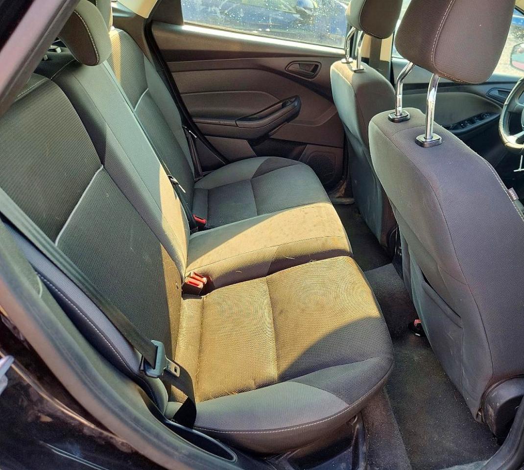 2012 Ford Focus Se Черный vin: 1FAHP3K21CL102219