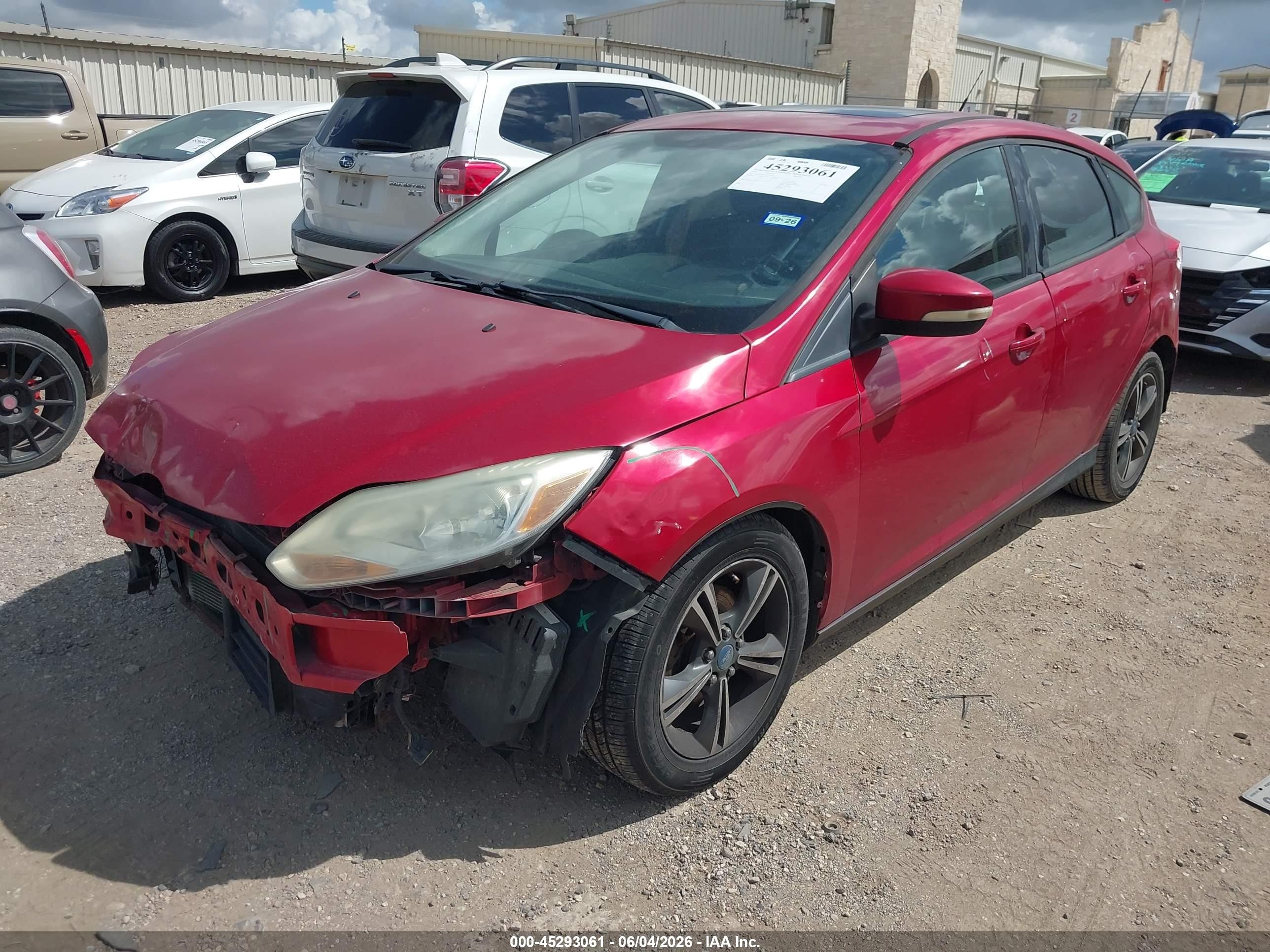 2012 Ford Focus Se Red vin: 1FAHP3K21CL229181