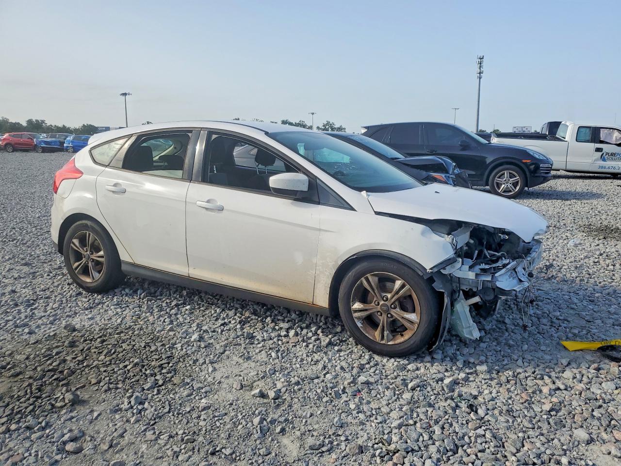 2012 Ford Focus Se White vin: 1FAHP3K21CL310665