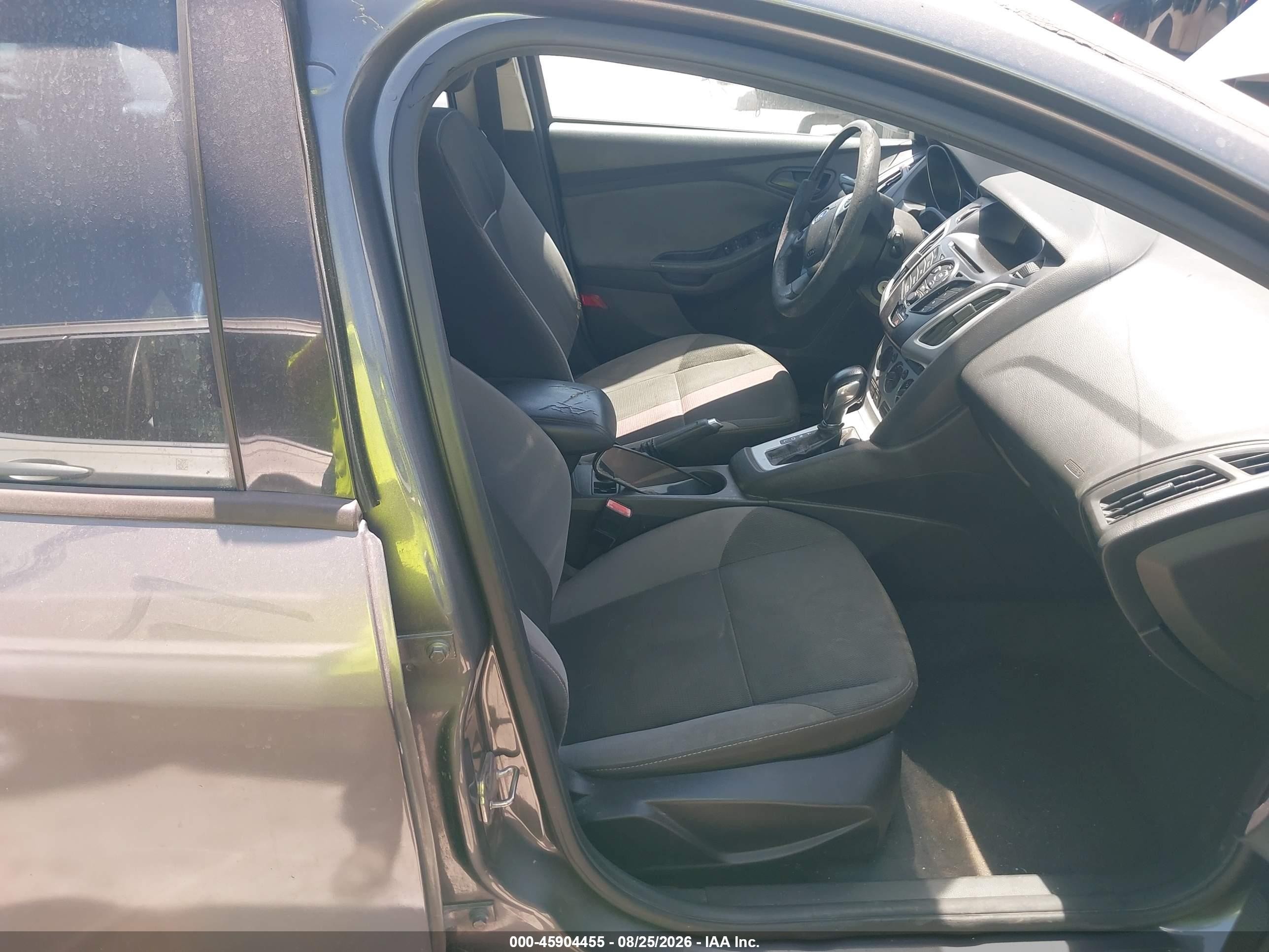 2012 Ford Focus Se Серый vin: 1FAHP3K21CL312433