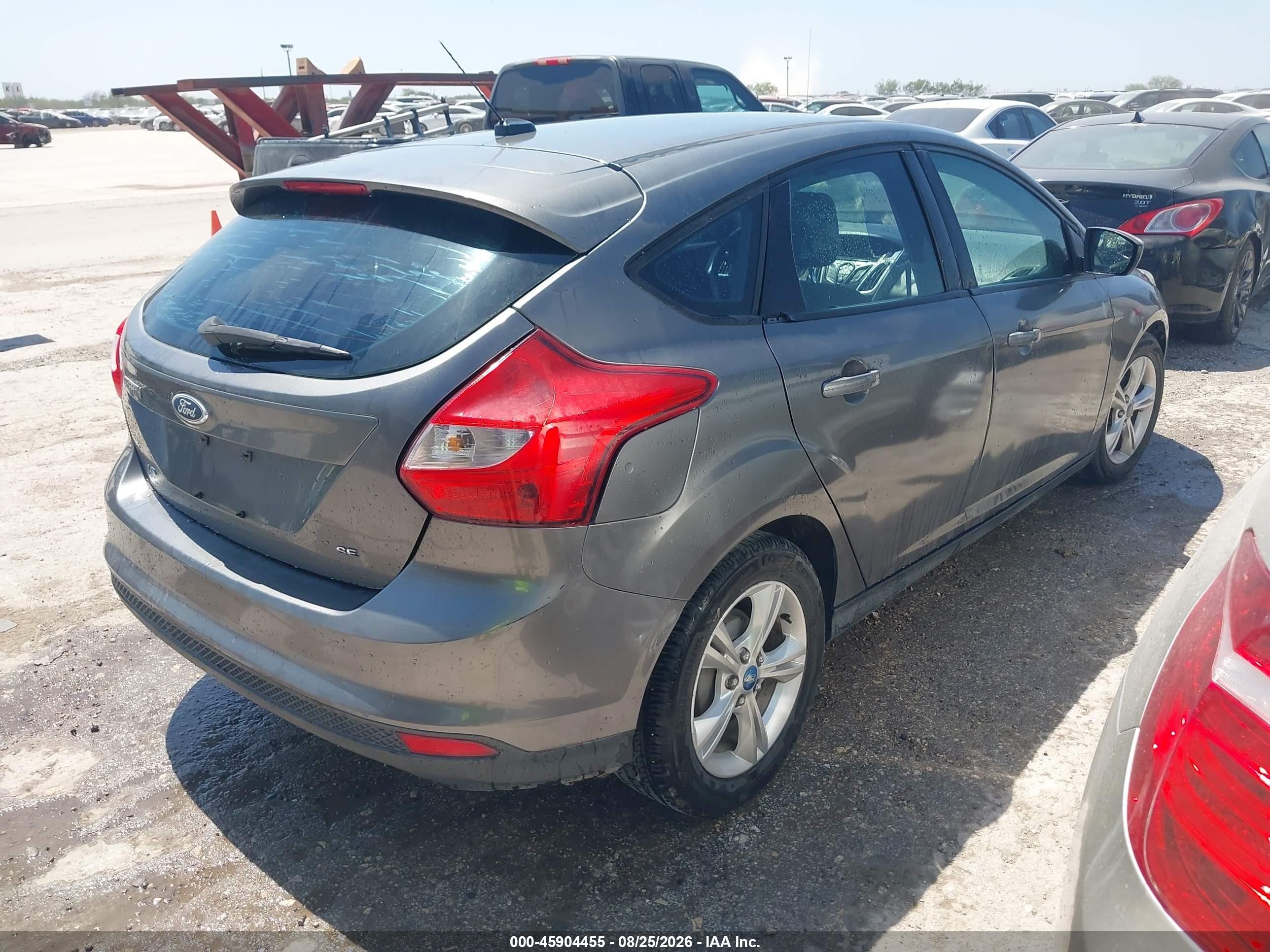 2012 Ford Focus Se Серый vin: 1FAHP3K21CL312433