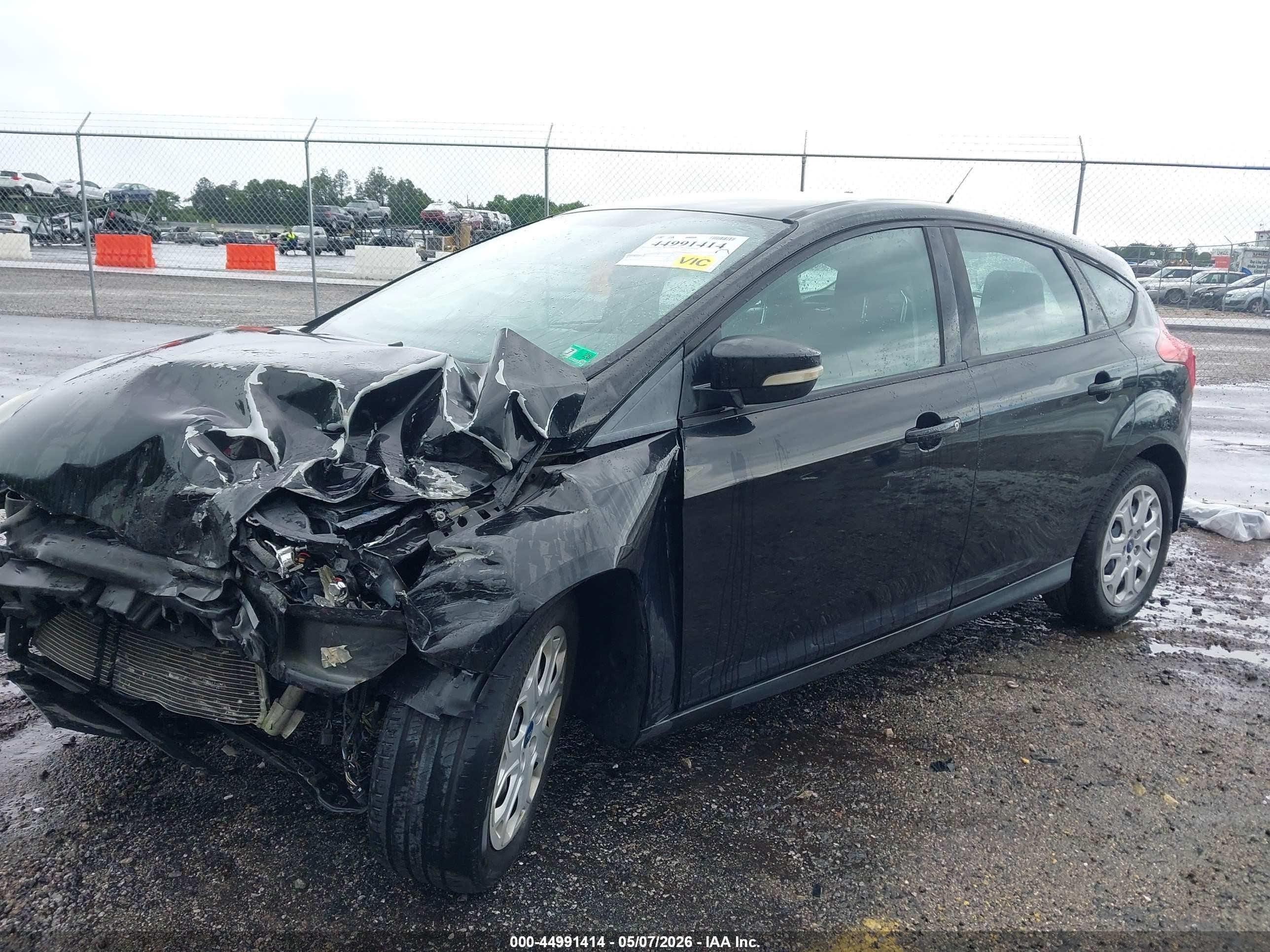2012 Ford Focus Se Black vin: 1FAHP3K21CL318913