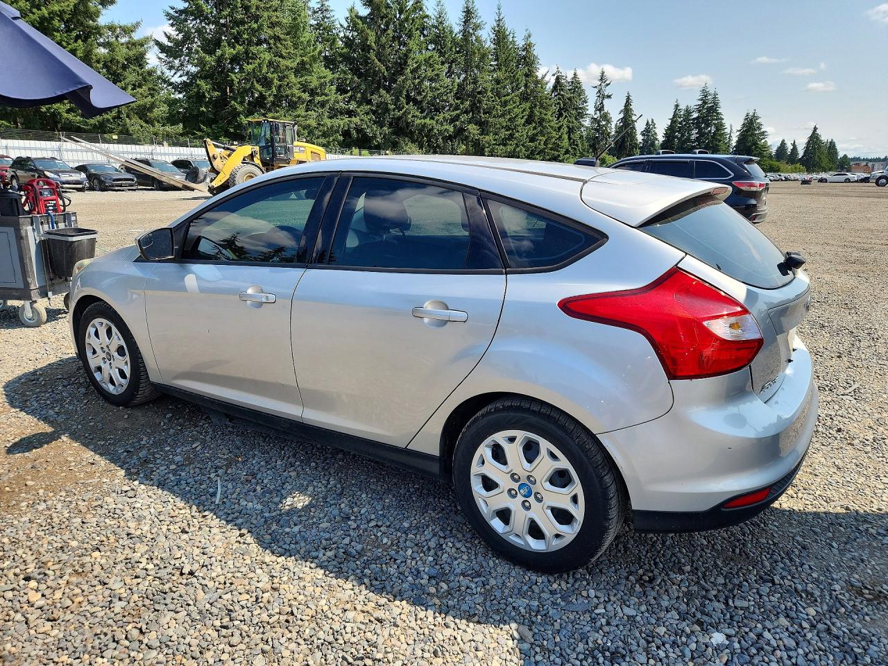 2012 Ford Focus Se Серебряный vin: 1FAHP3K21CL338031