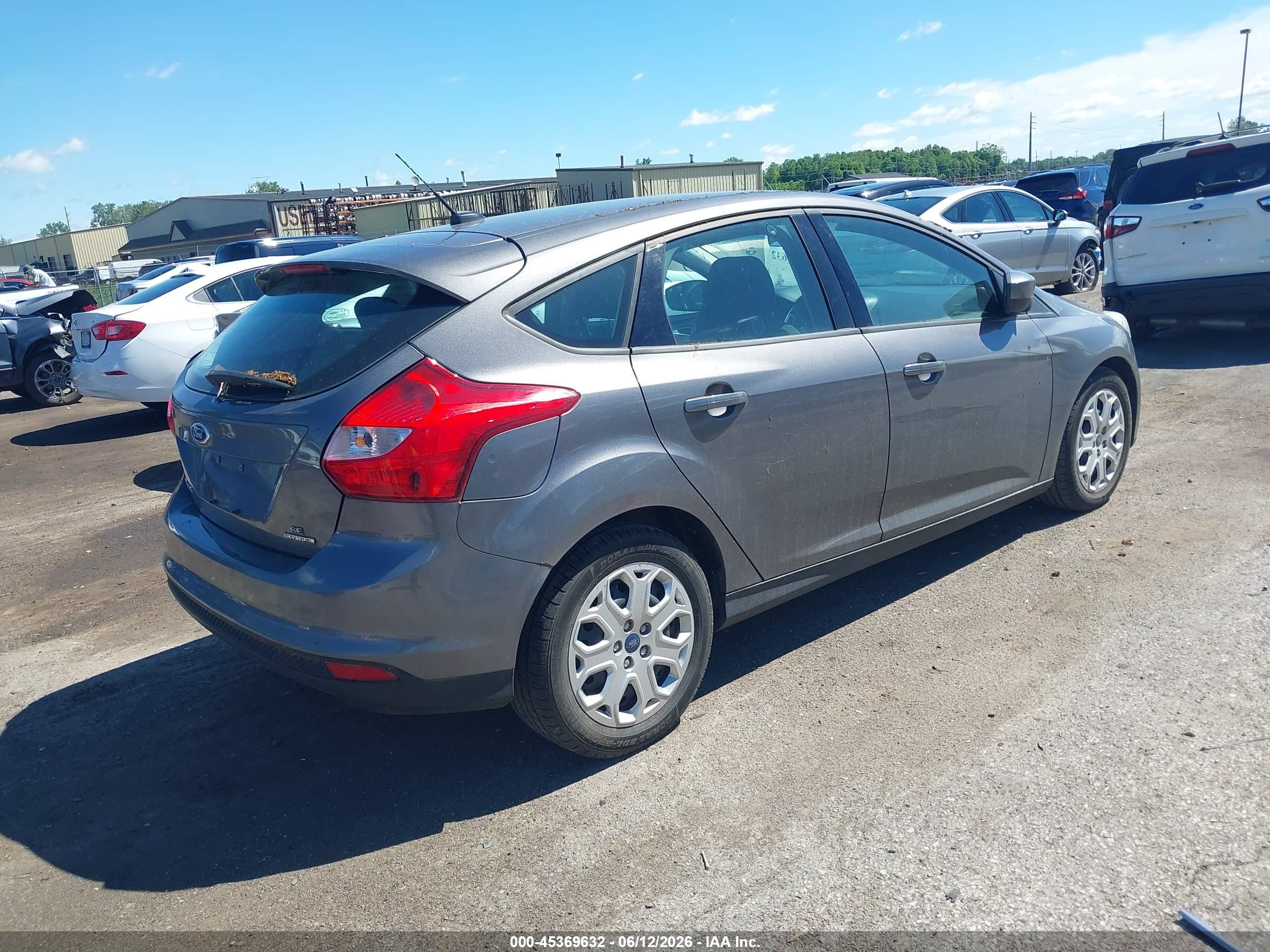 2012 Ford Focus Se Gray vin: 1FAHP3K21CL465555