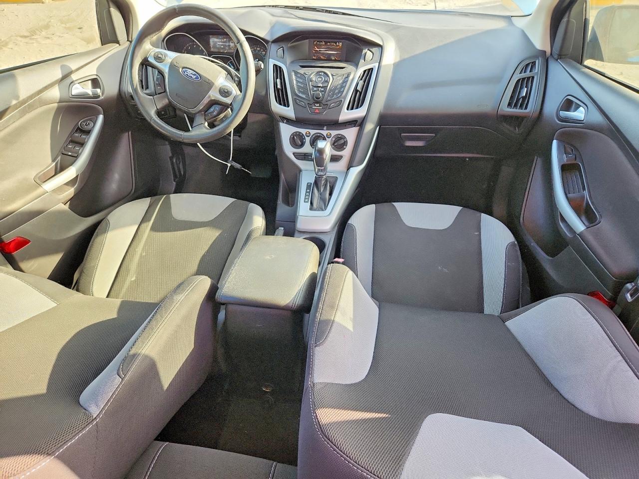 2012 Ford Focus Se Blue vin: 1FAHP3K22CL161036