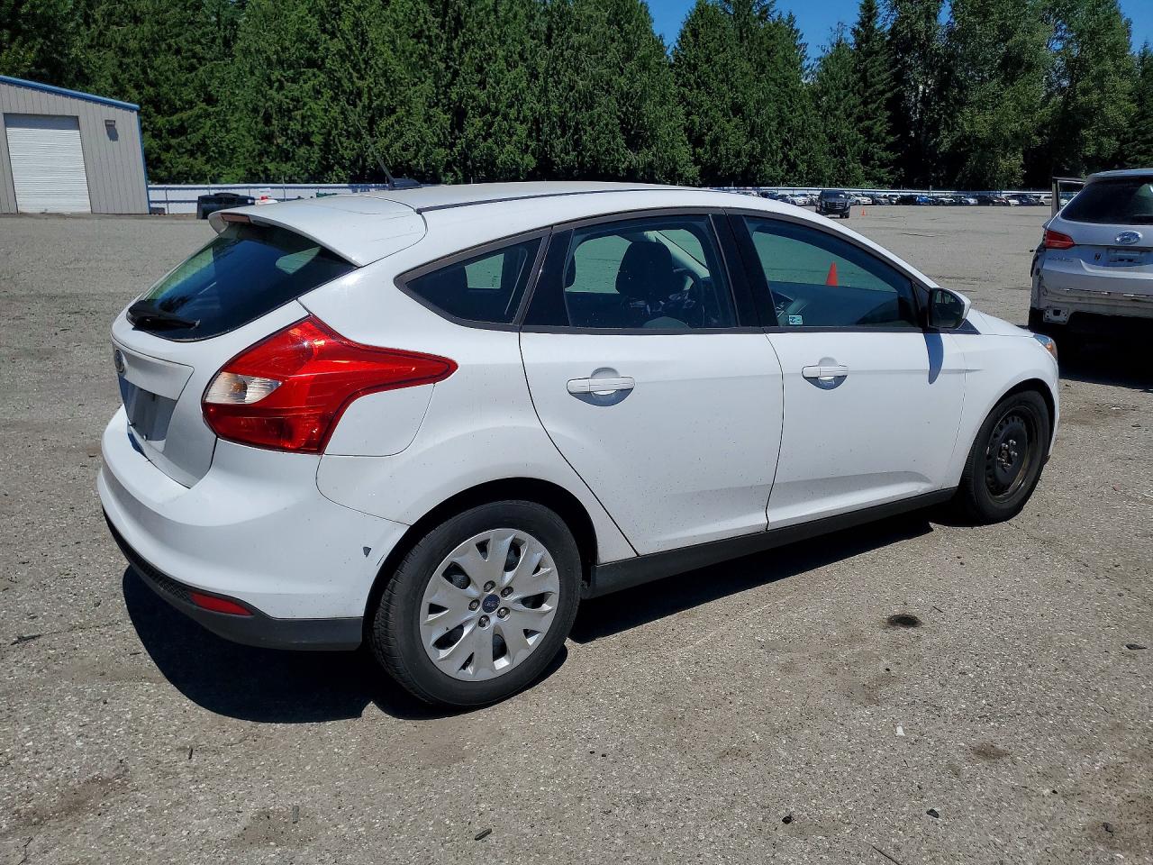 2012 Ford Focus Se White vin: 1FAHP3K22CL206802