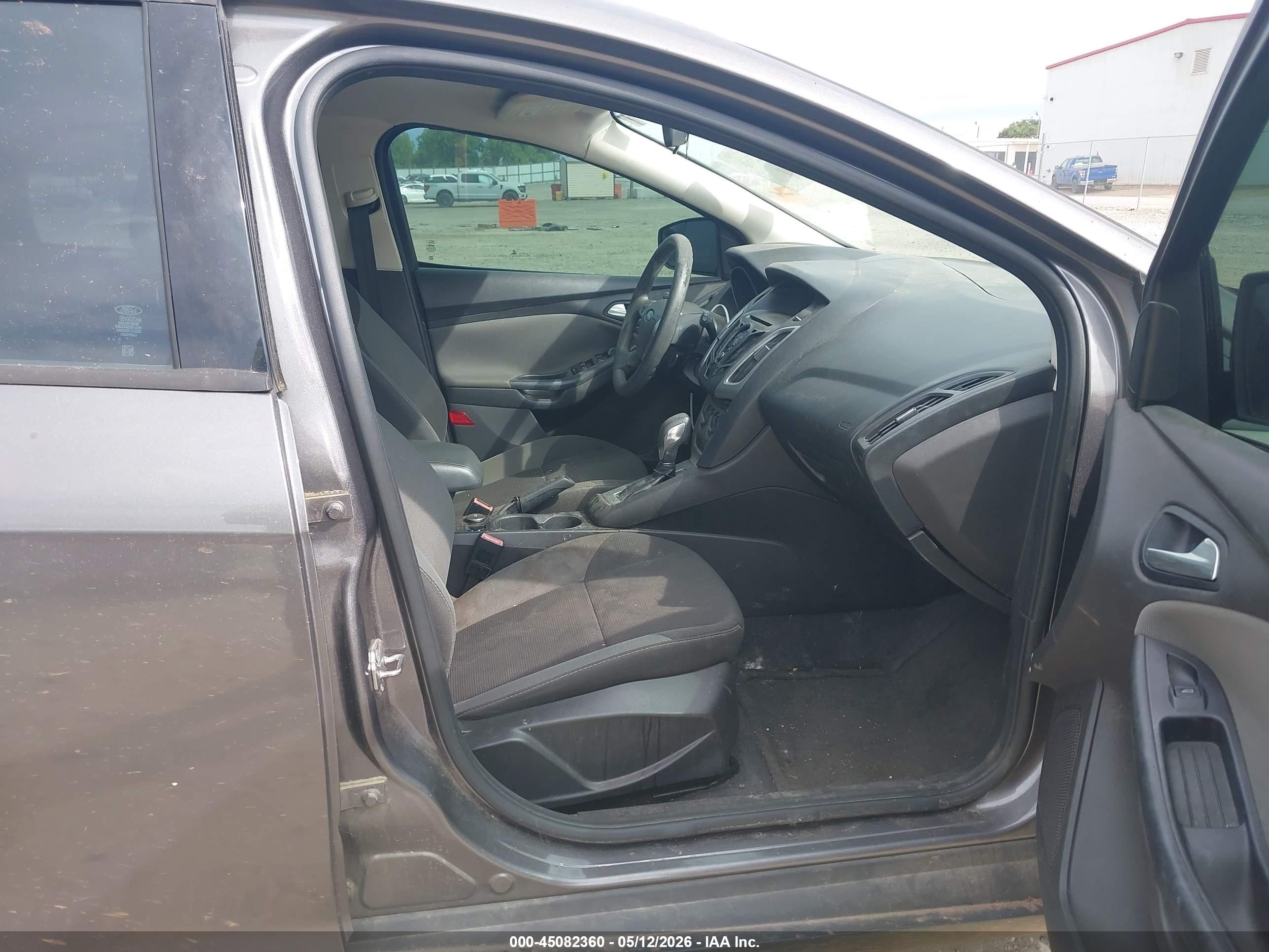 2012 Ford Focus Se Серый vin: 1FAHP3K22CL232123