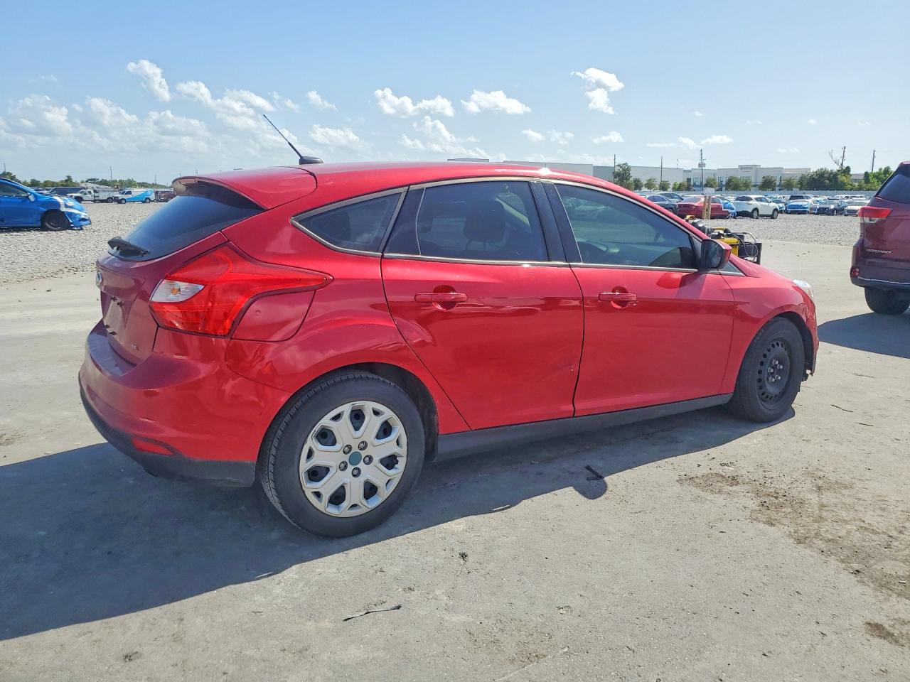 2012 Ford Focus Se Burgundy vin: 1FAHP3K22CL277384