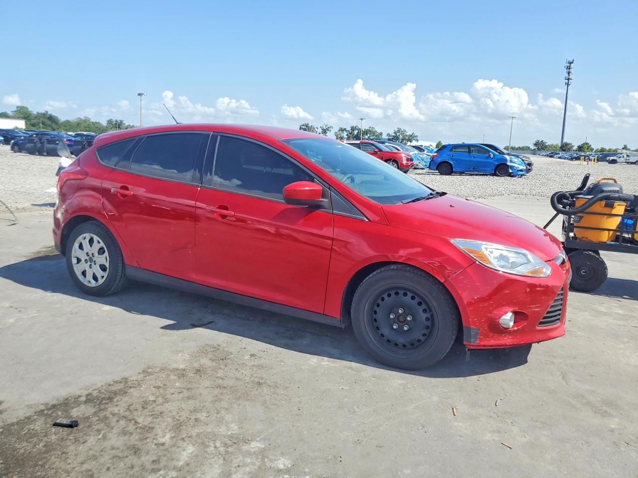 2012 Ford Focus Se Burgundy vin: 1FAHP3K22CL277384
