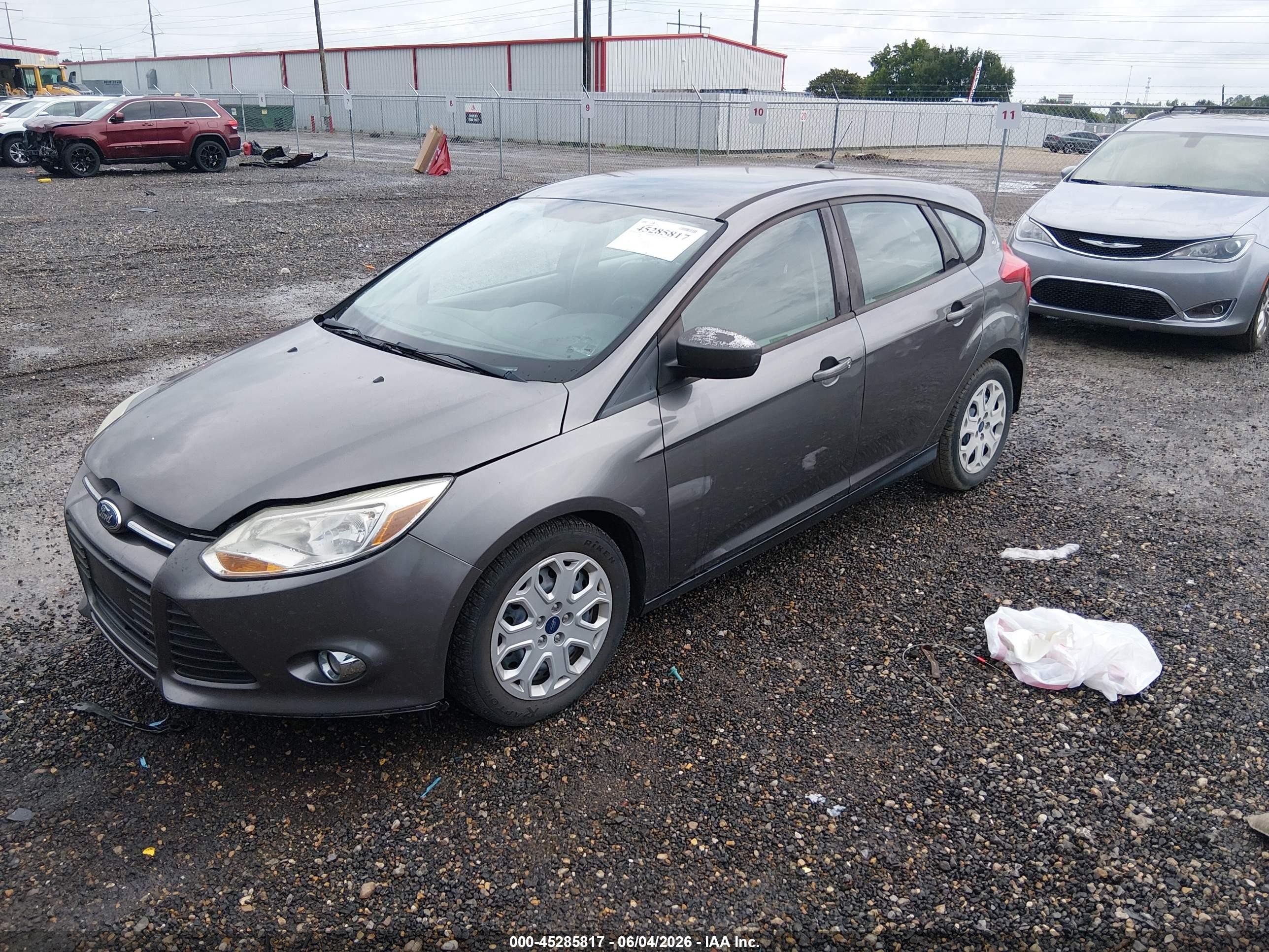 2012 Ford Focus Se Gray vin: 1FAHP3K22CL308357