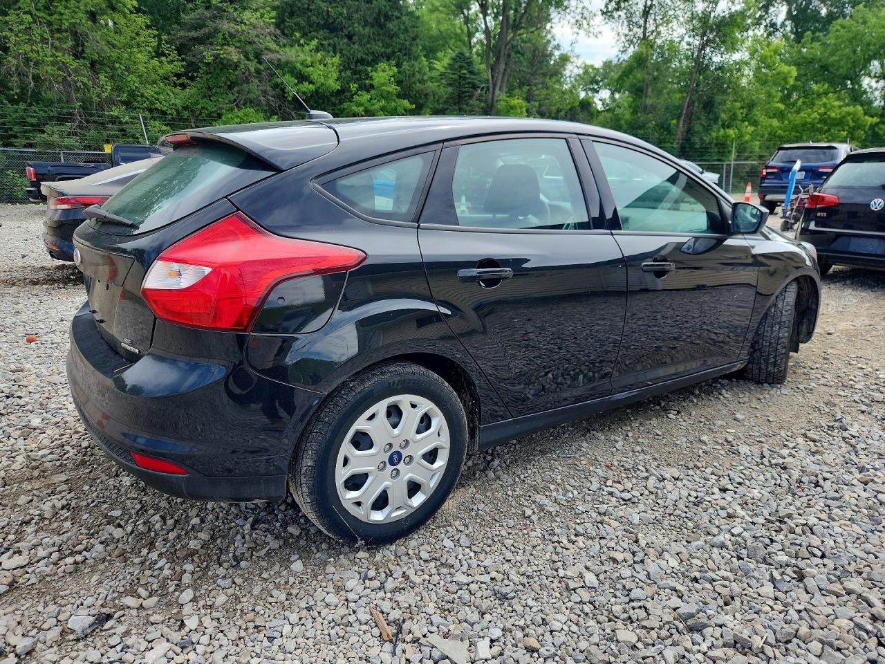 2012 Ford Focus Se Black vin: 1FAHP3K22CL434119