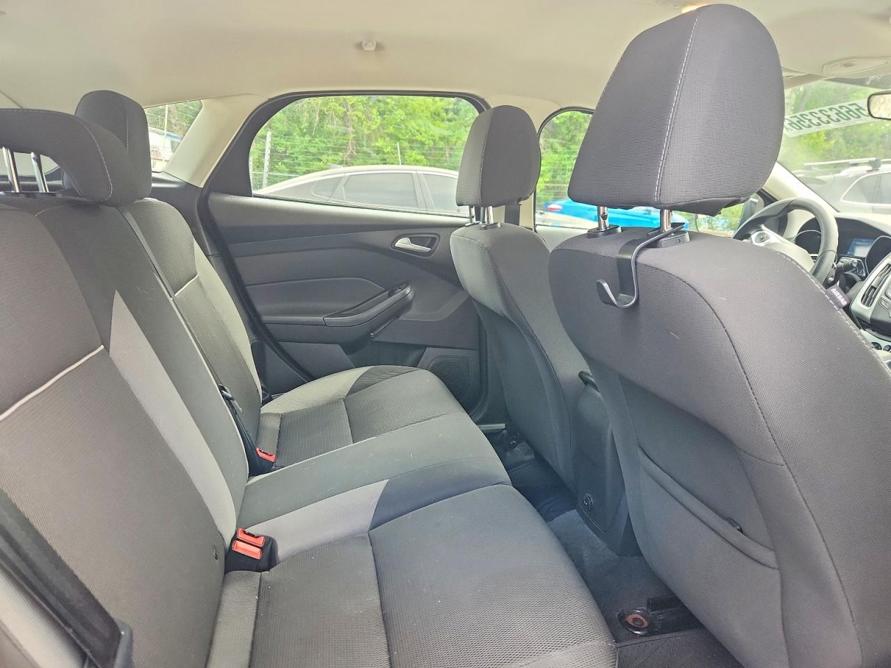 2012 Ford Focus Se Black vin: 1FAHP3K22CL434119