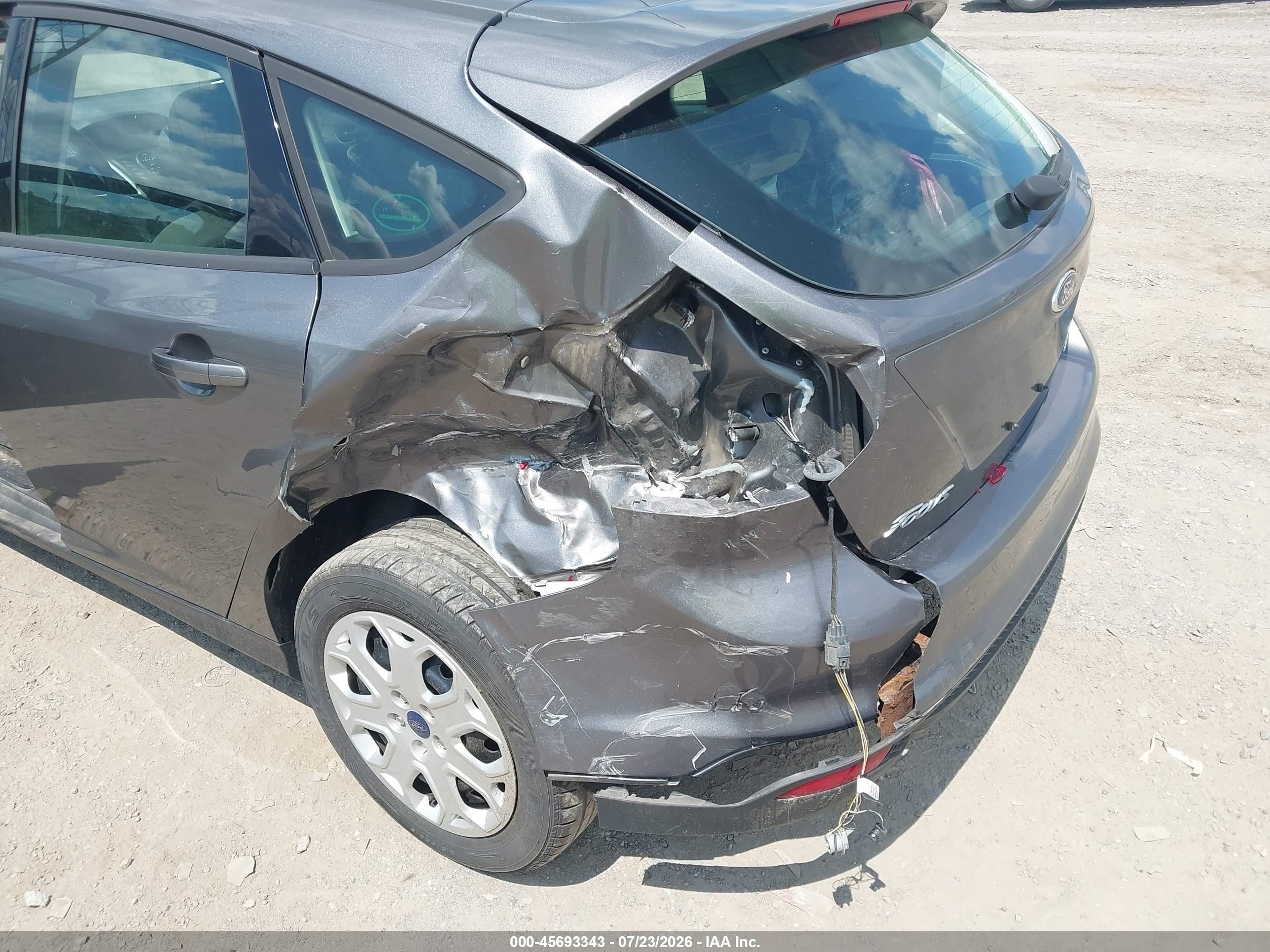 2012 Ford Focus Se Серый vin: 1FAHP3K22CL448313