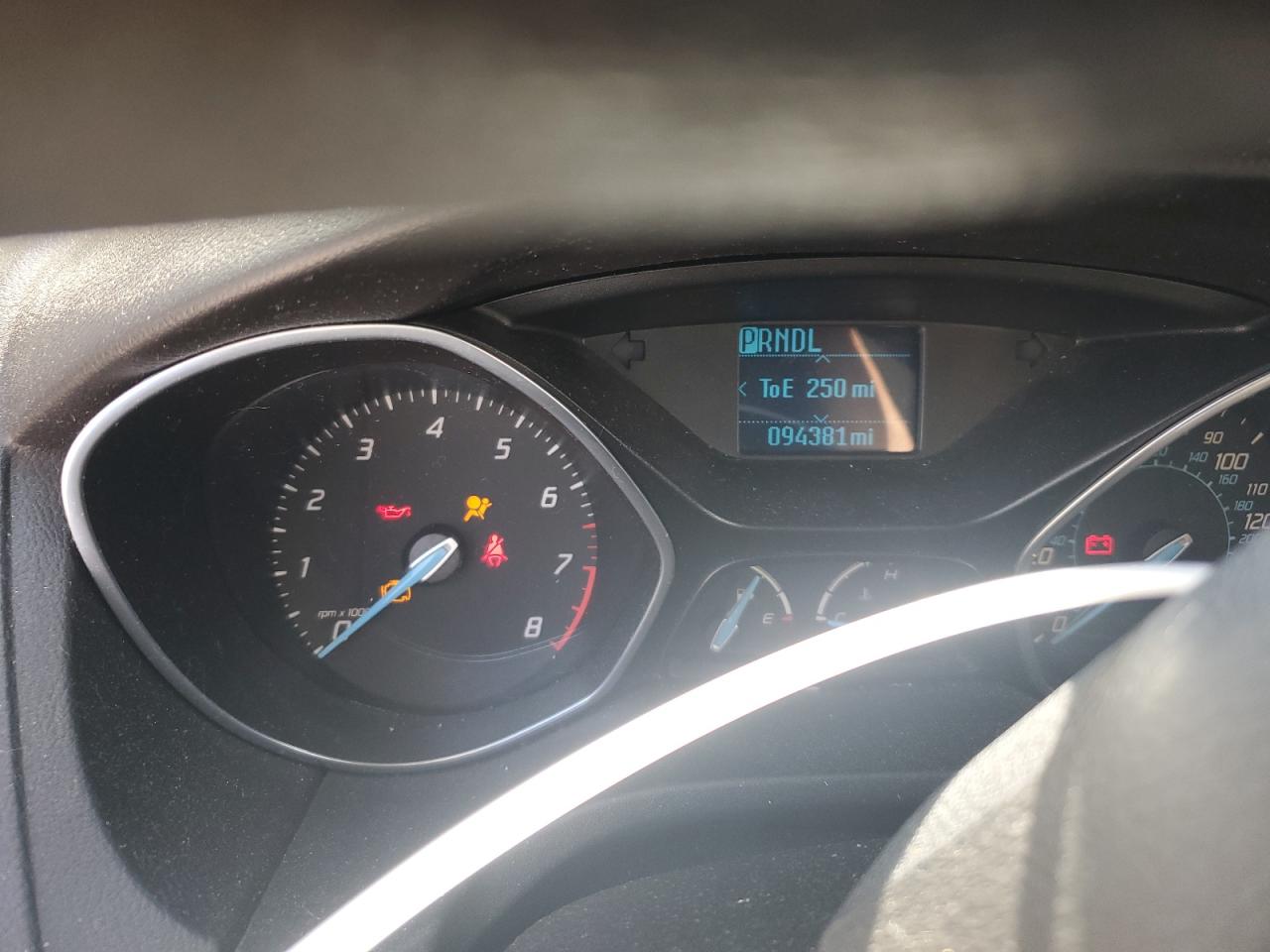 2012 Ford Focus Se White vin: 1FAHP3K22CL455343