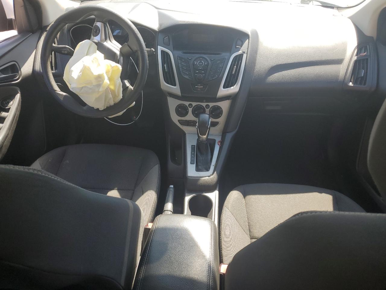 2012 Ford Focus Se White vin: 1FAHP3K22CL455343