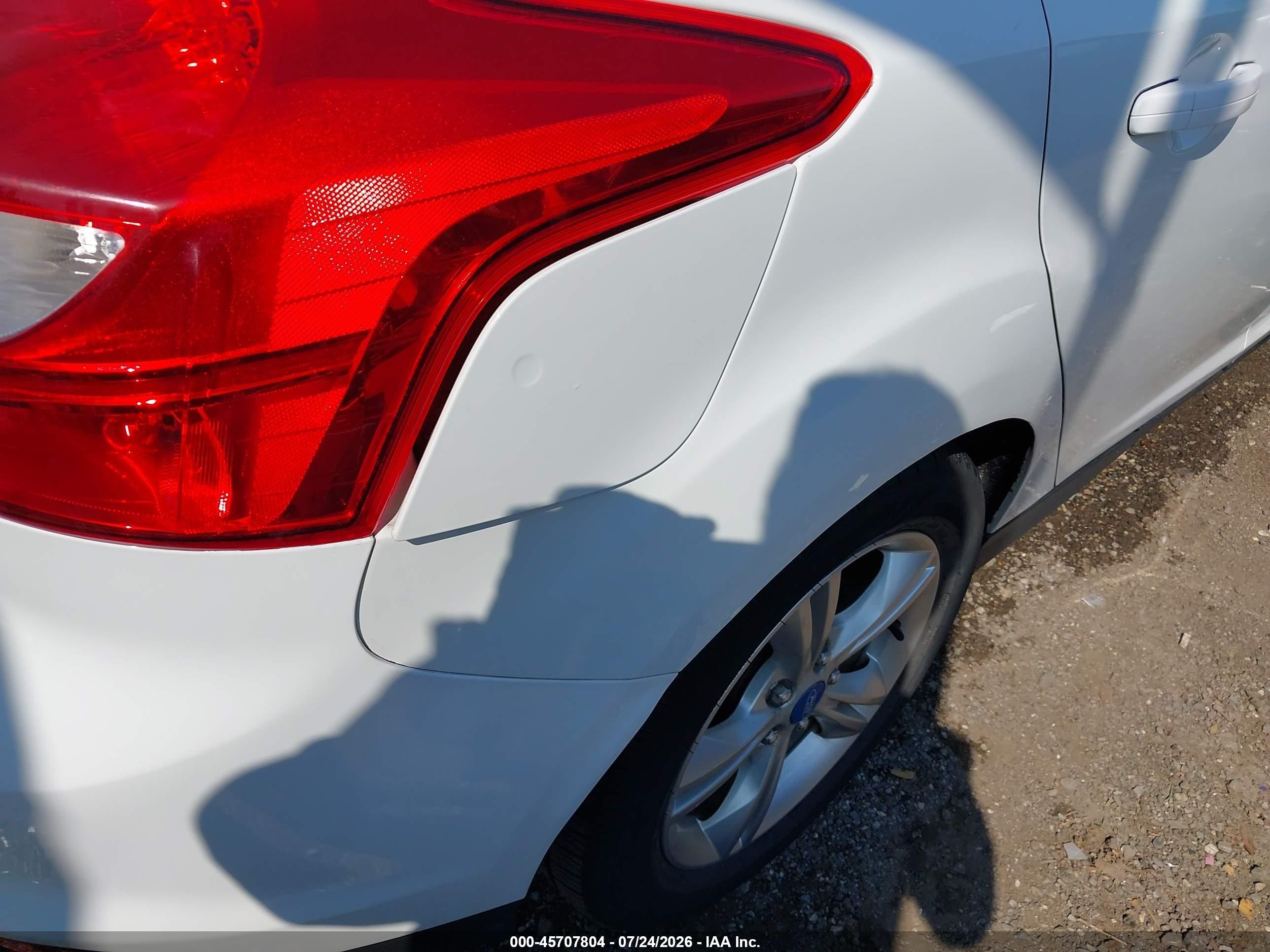 2012 Ford Focus Se White vin: 1FAHP3K23CL182414