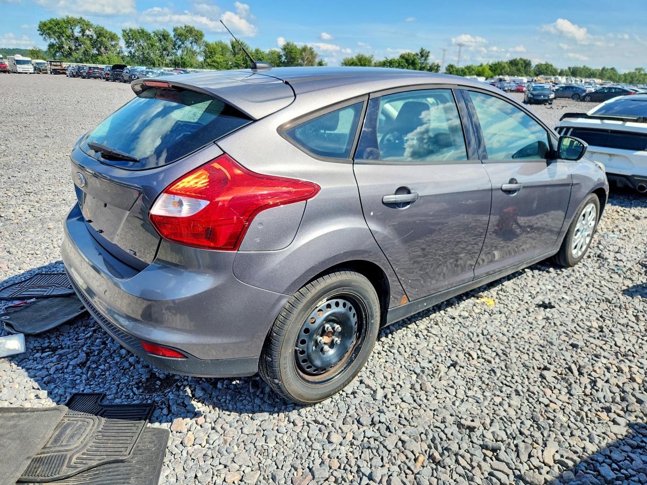2012 Ford Focus Se Gray vin: 1FAHP3K23CL206064