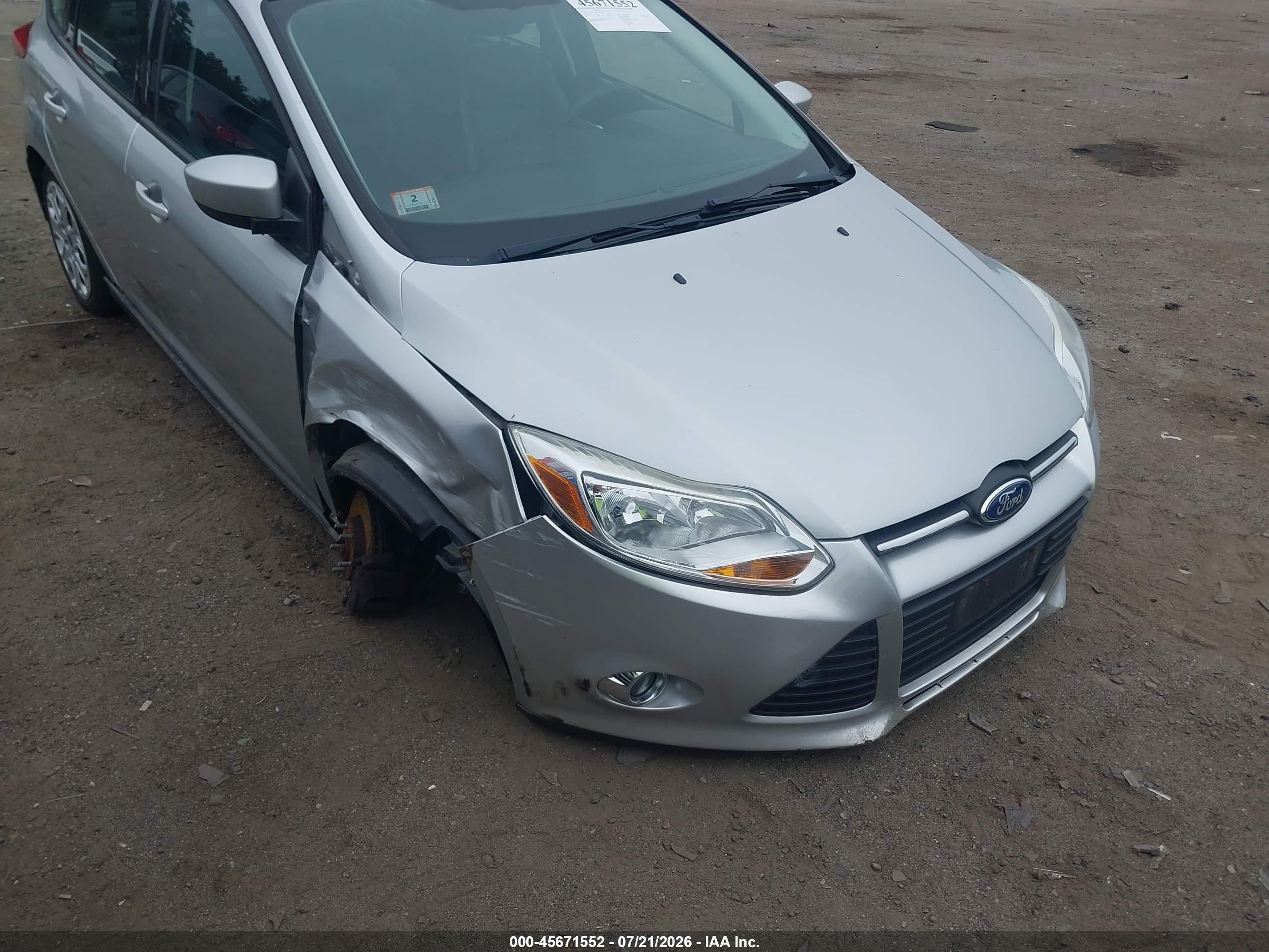 2012 Ford Focus Se Silver vin: 1FAHP3K23CL326849