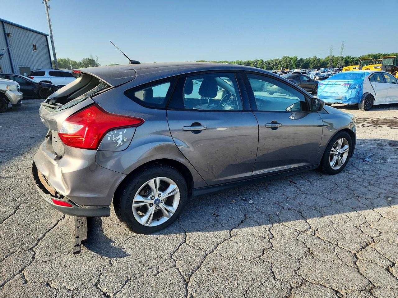 2012 Ford Focus Se Gray vin: 1FAHP3K23CL361276