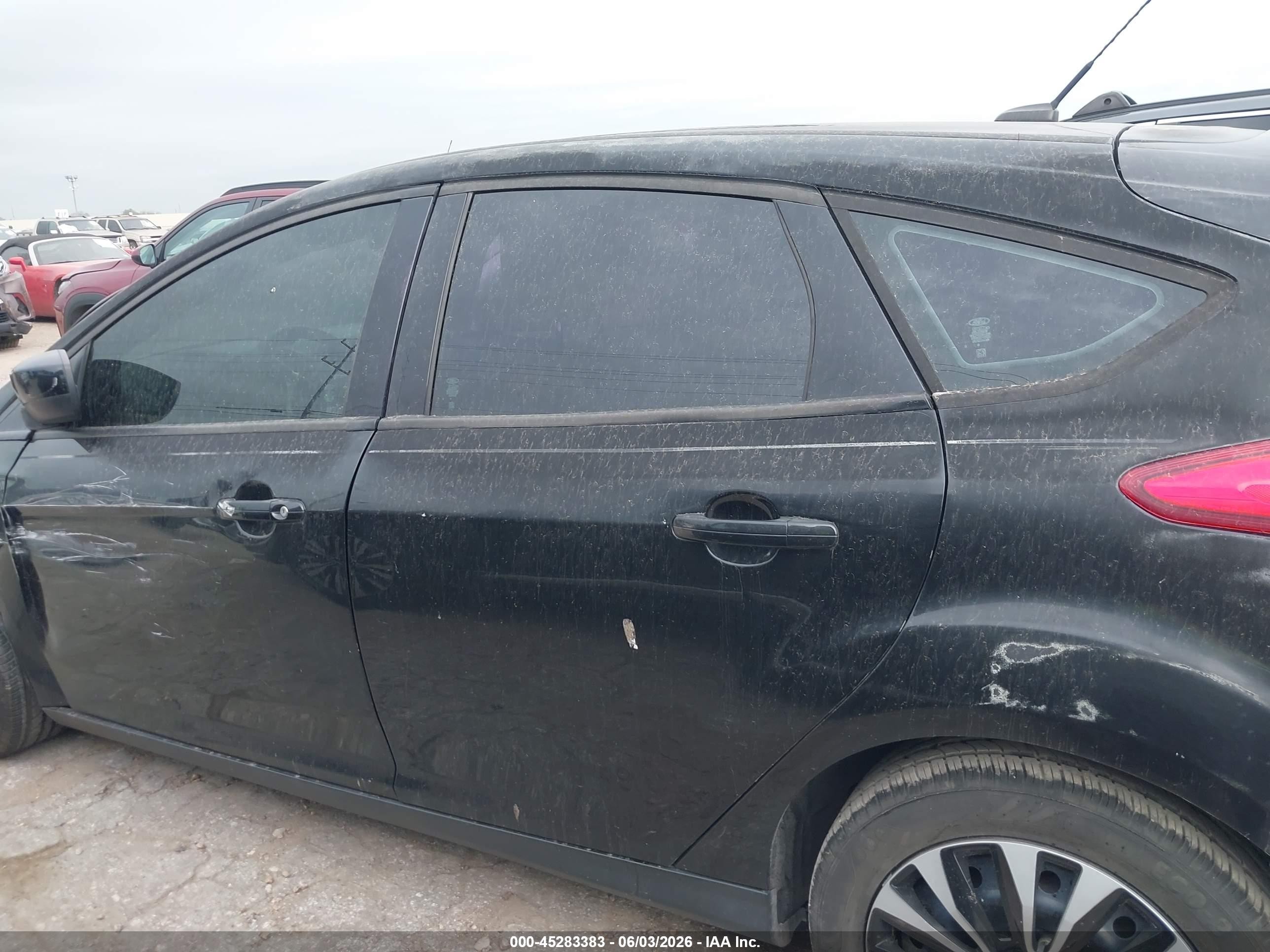 2012 Ford Focus Se Black vin: 1FAHP3K23CL374240