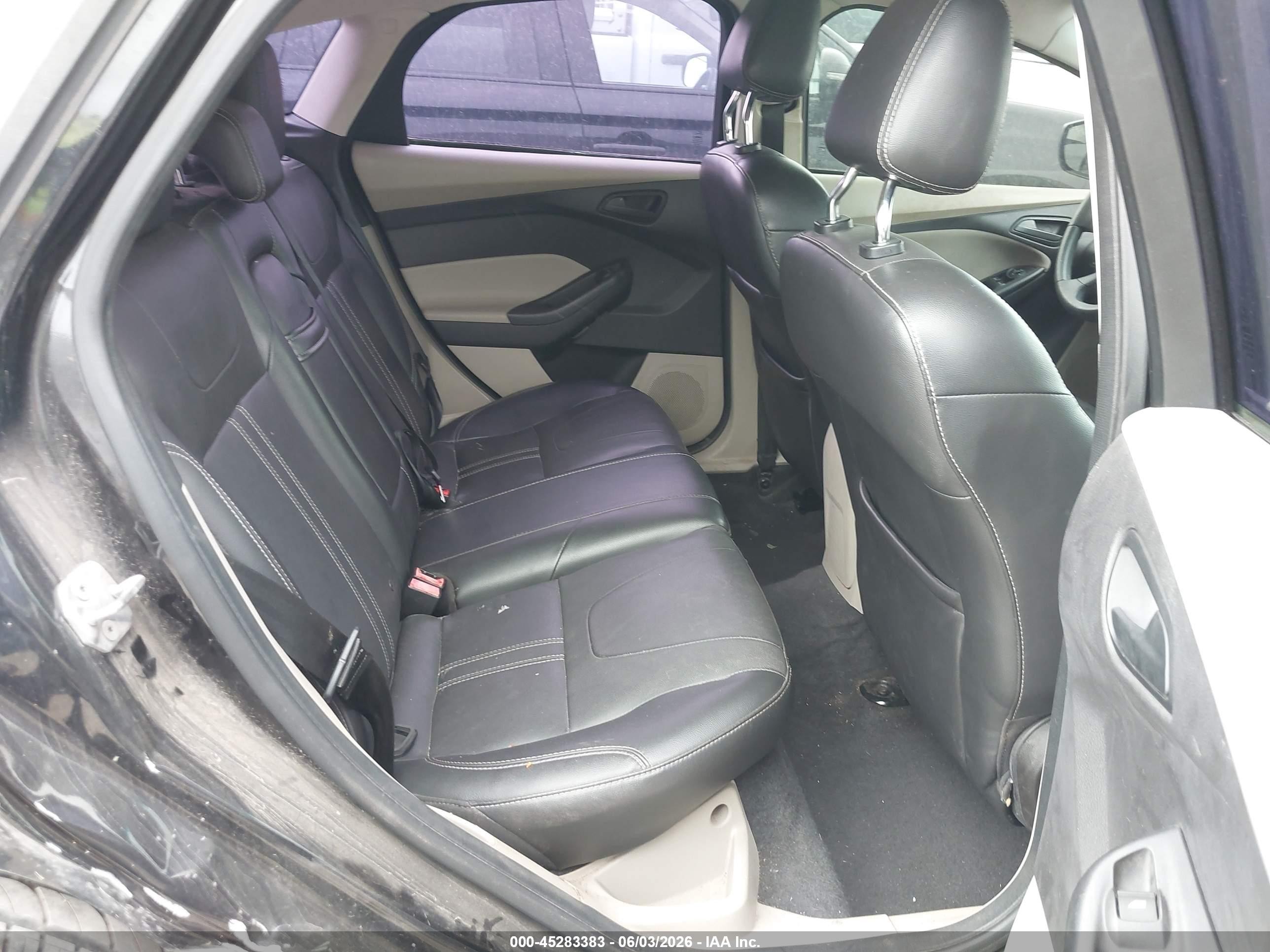 2012 Ford Focus Se Black vin: 1FAHP3K23CL374240