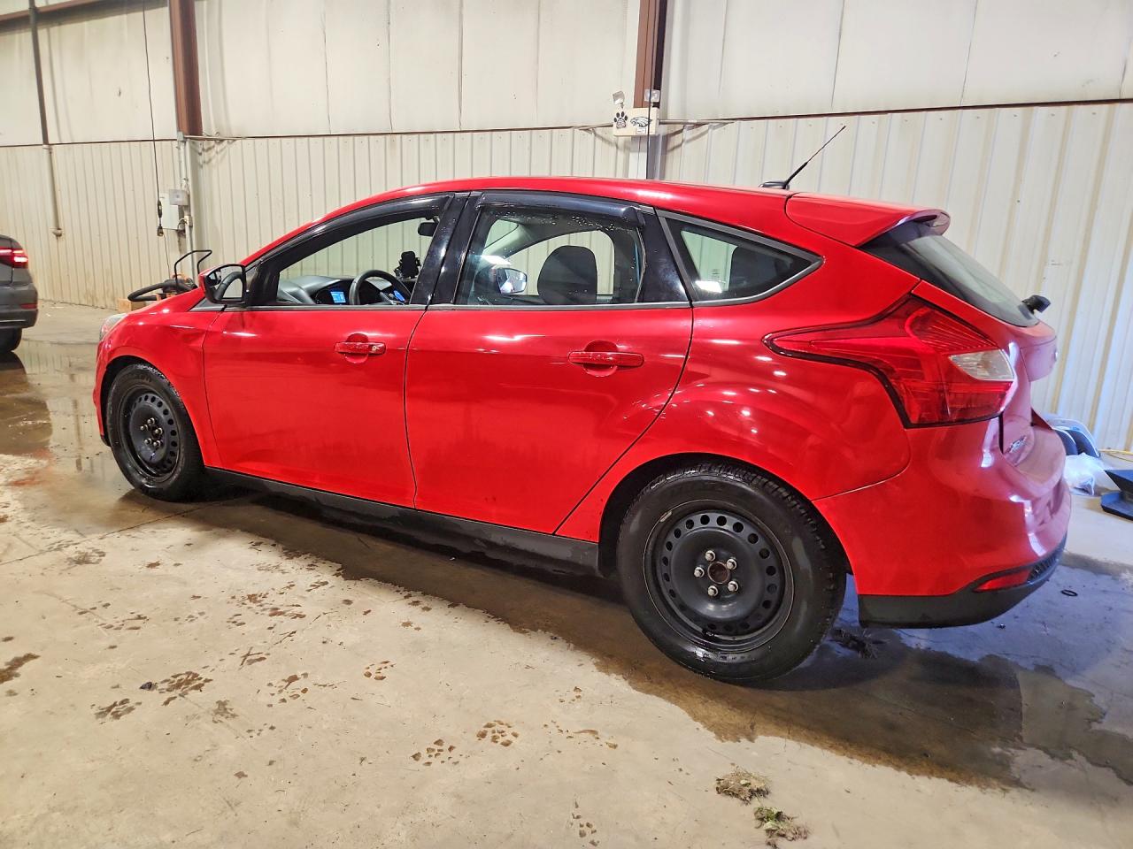 2012 Ford Focus Se Red vin: 1FAHP3K23CL414560